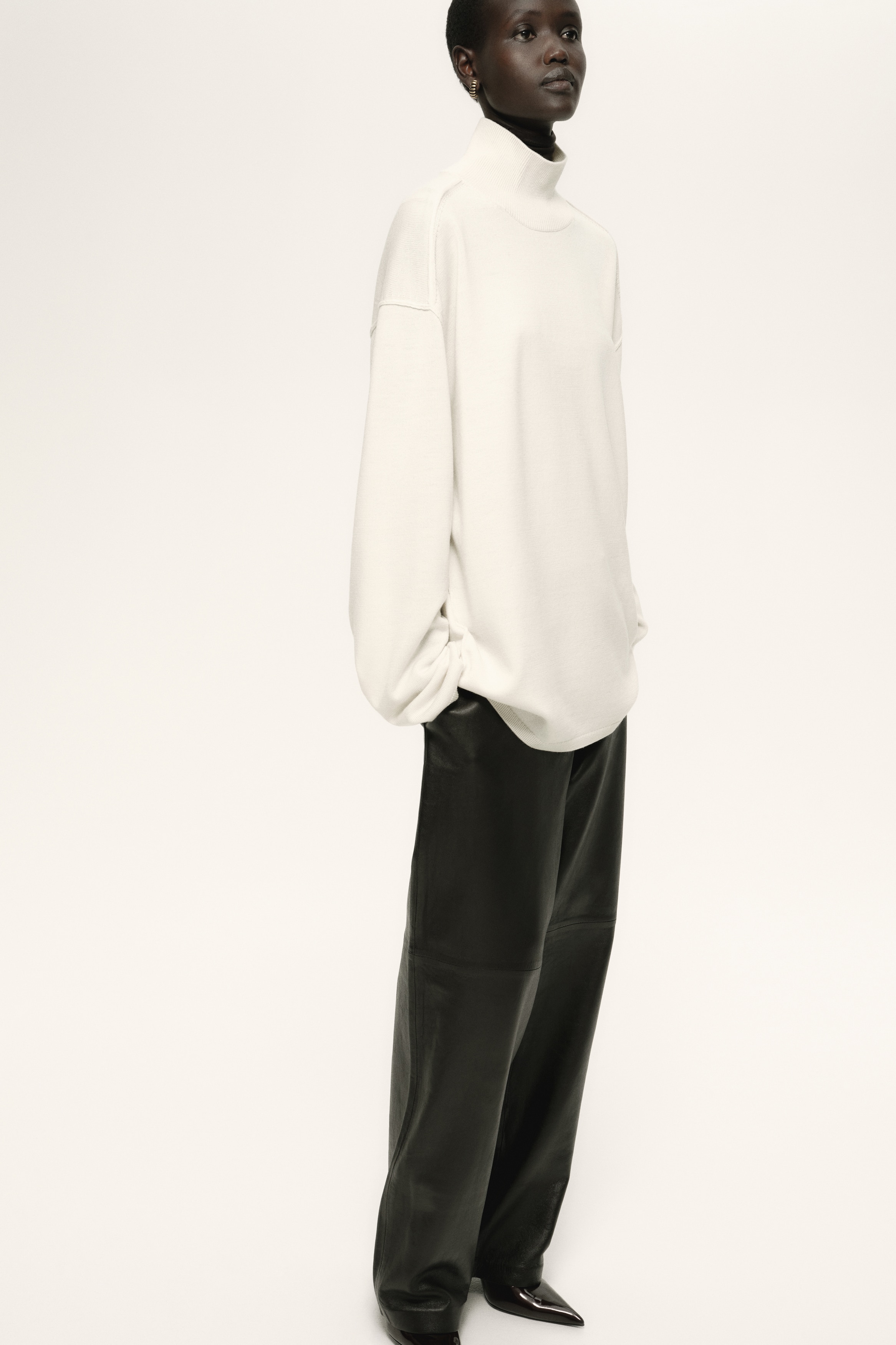 Wool Mock Turtleneck Sweater - Cream - Ladies | H&M US