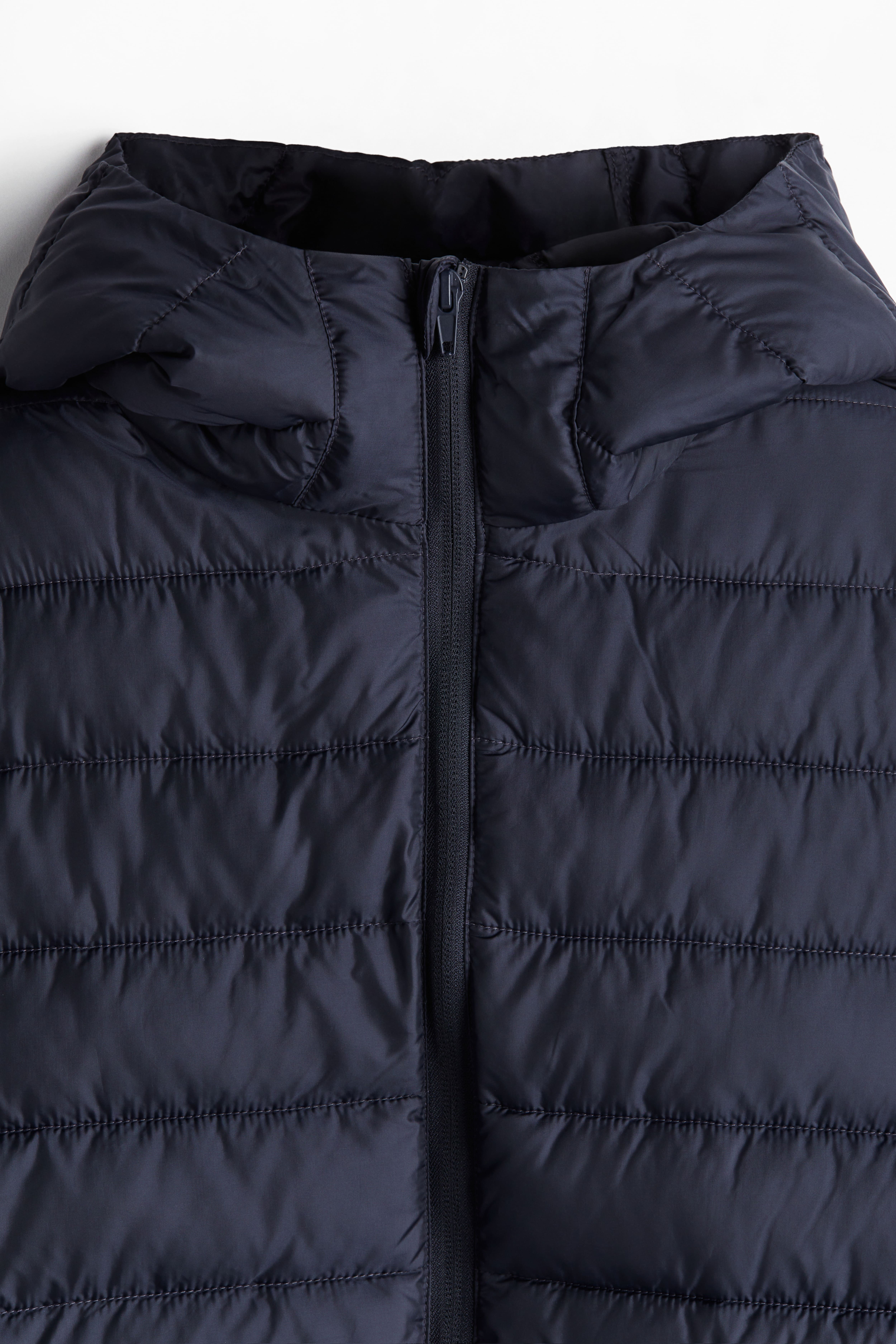 HM Leichte Pufferjacke in Slim Fit