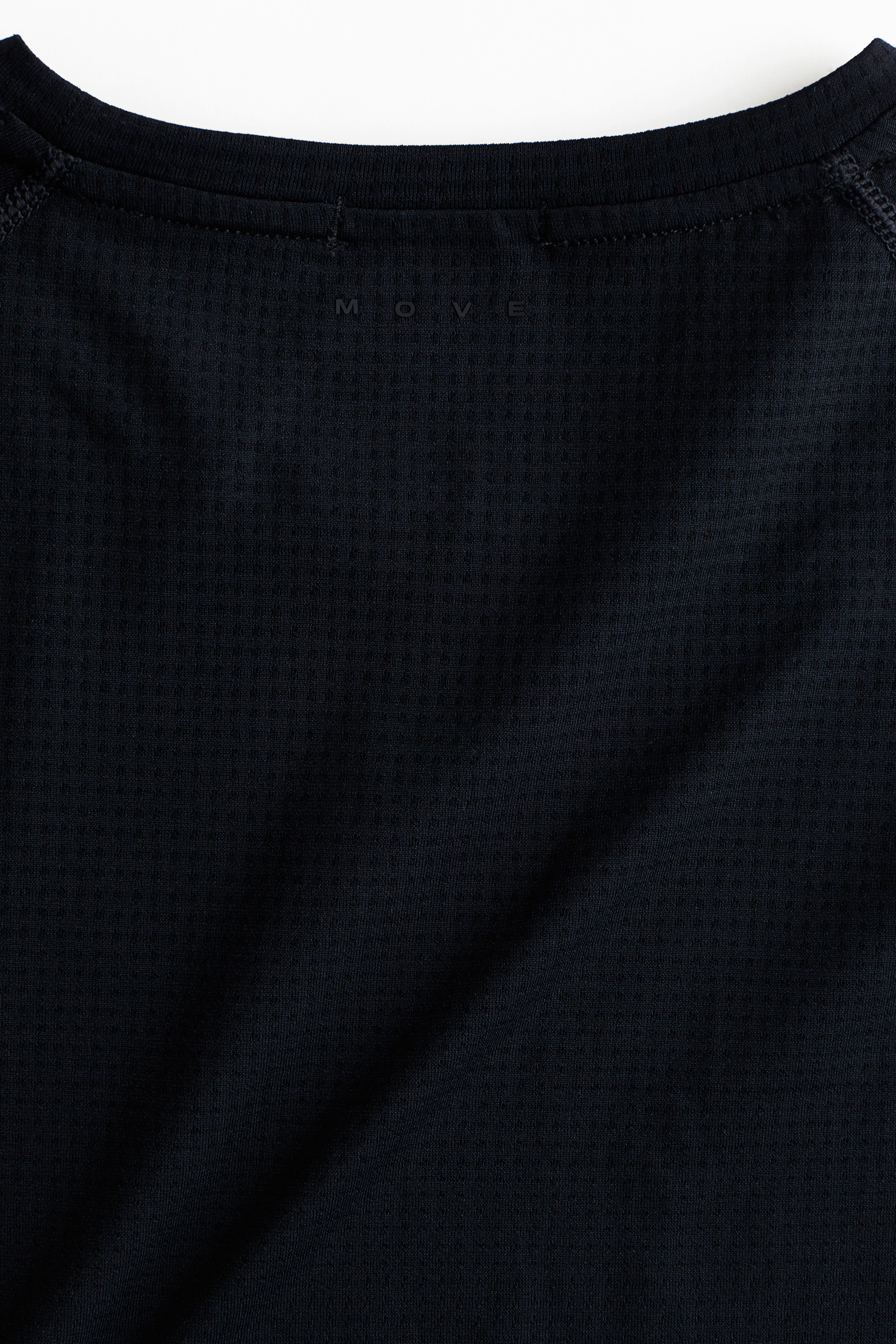 Muscle Fit Sports T-Shirt with DryMove™