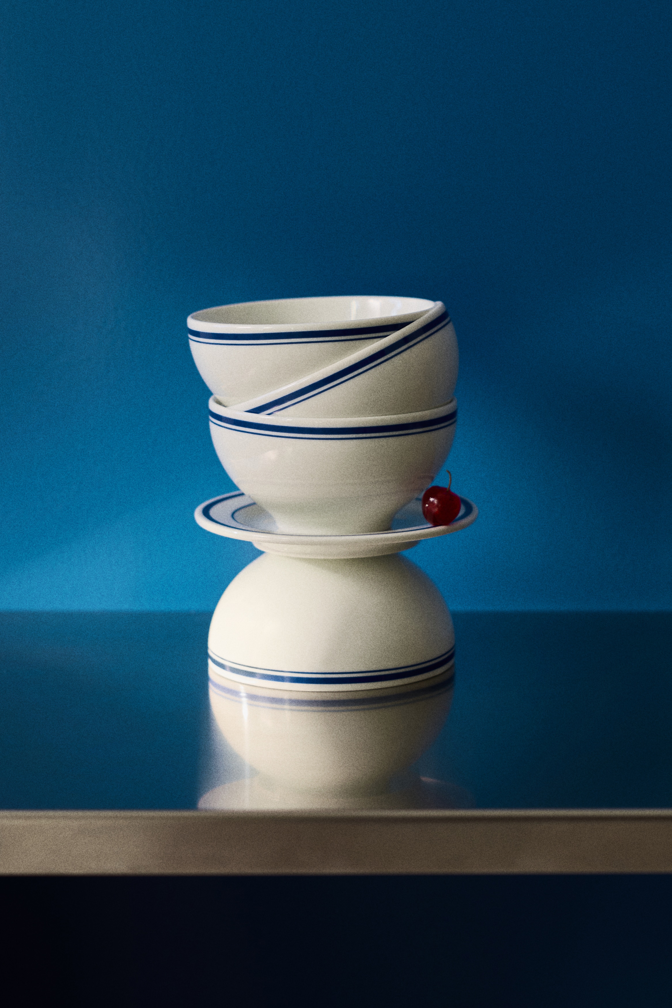 2-Pack Small Porcelain Bowls - White/blue/White/black/White/red