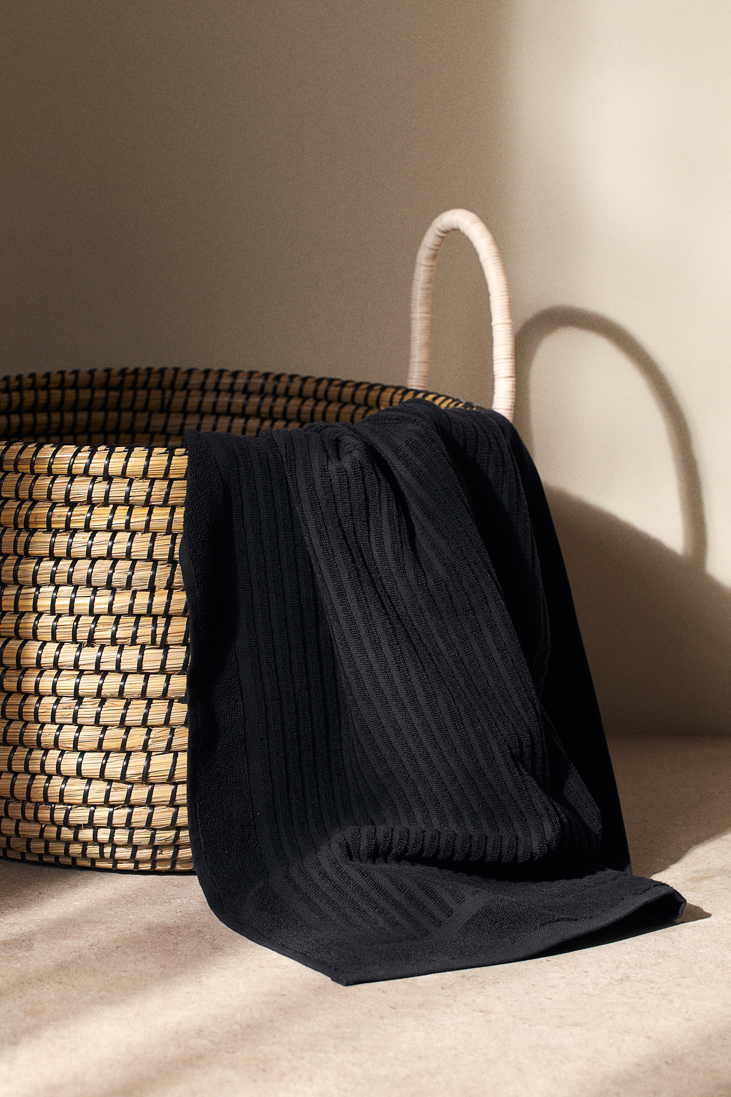 Cotton terry bath towel - Black/Light mole