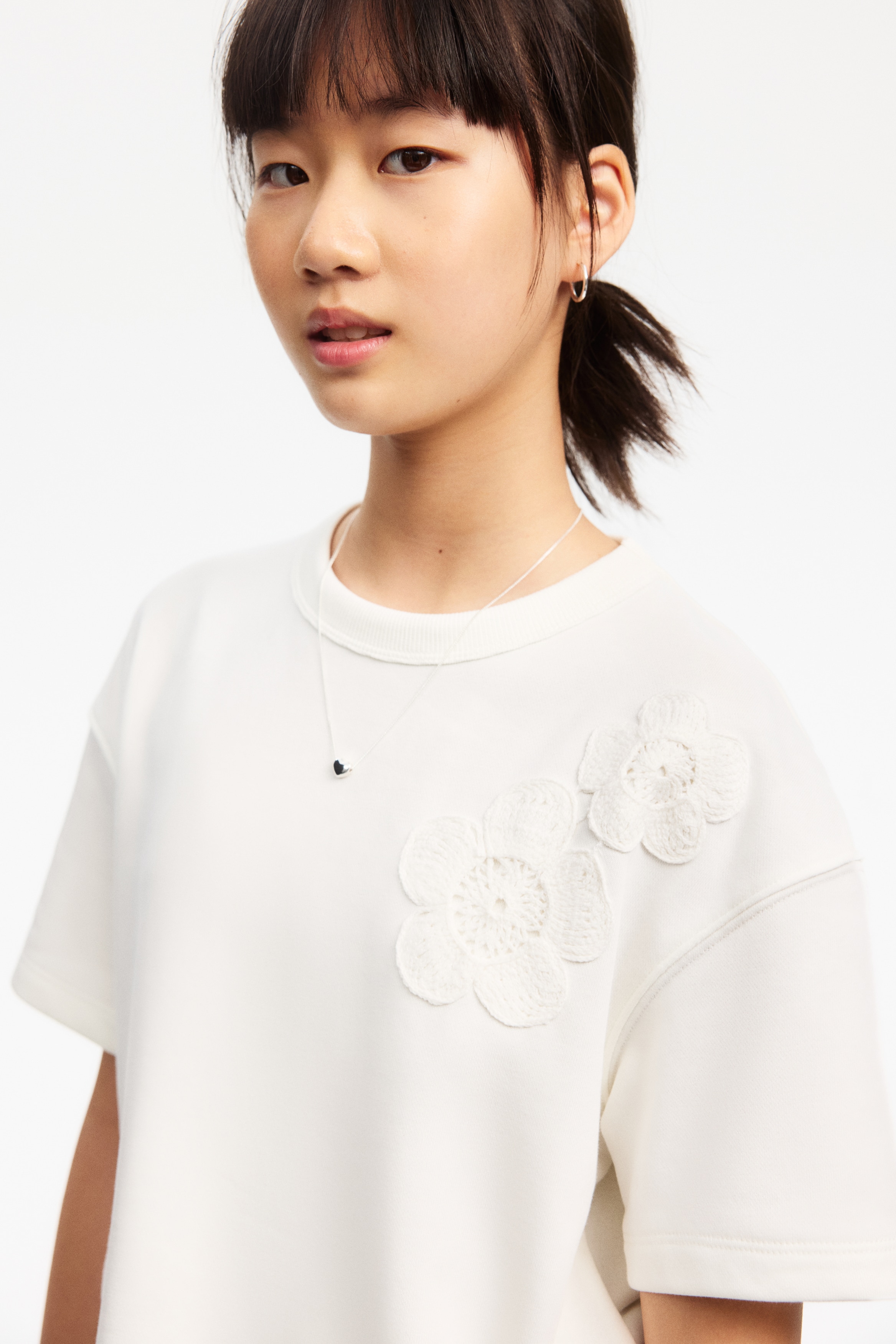 T-shirt con motivo - Crema/fiori/Bianco/fiocchi