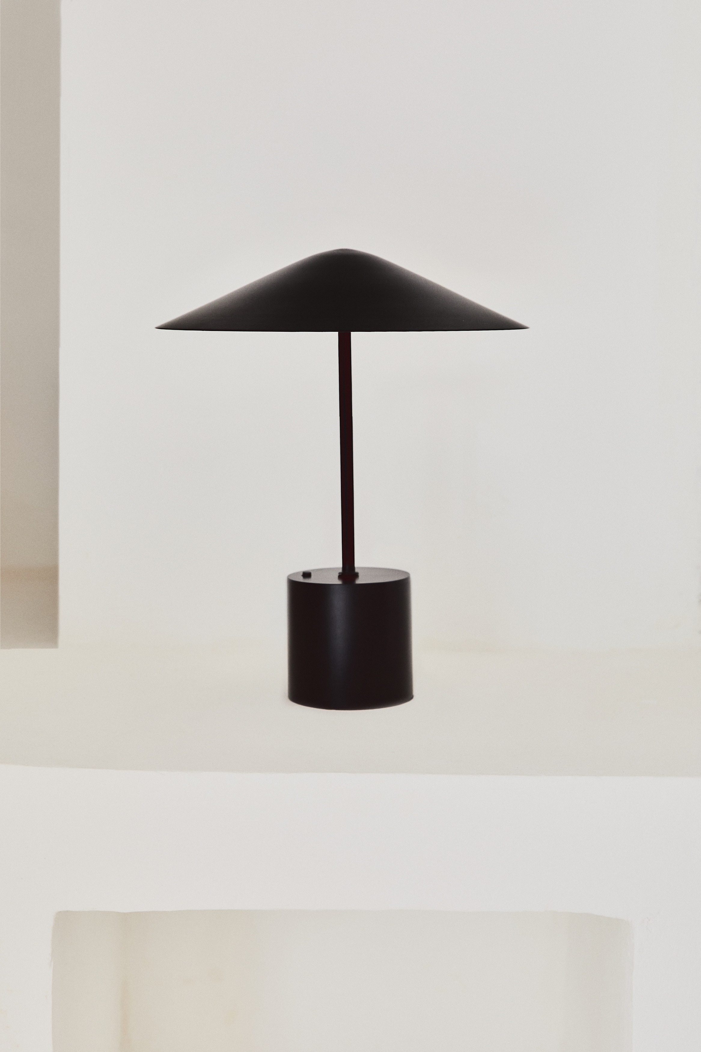 Lampada da tavolo ricaricabile - Nero/Beige/Verde polvere