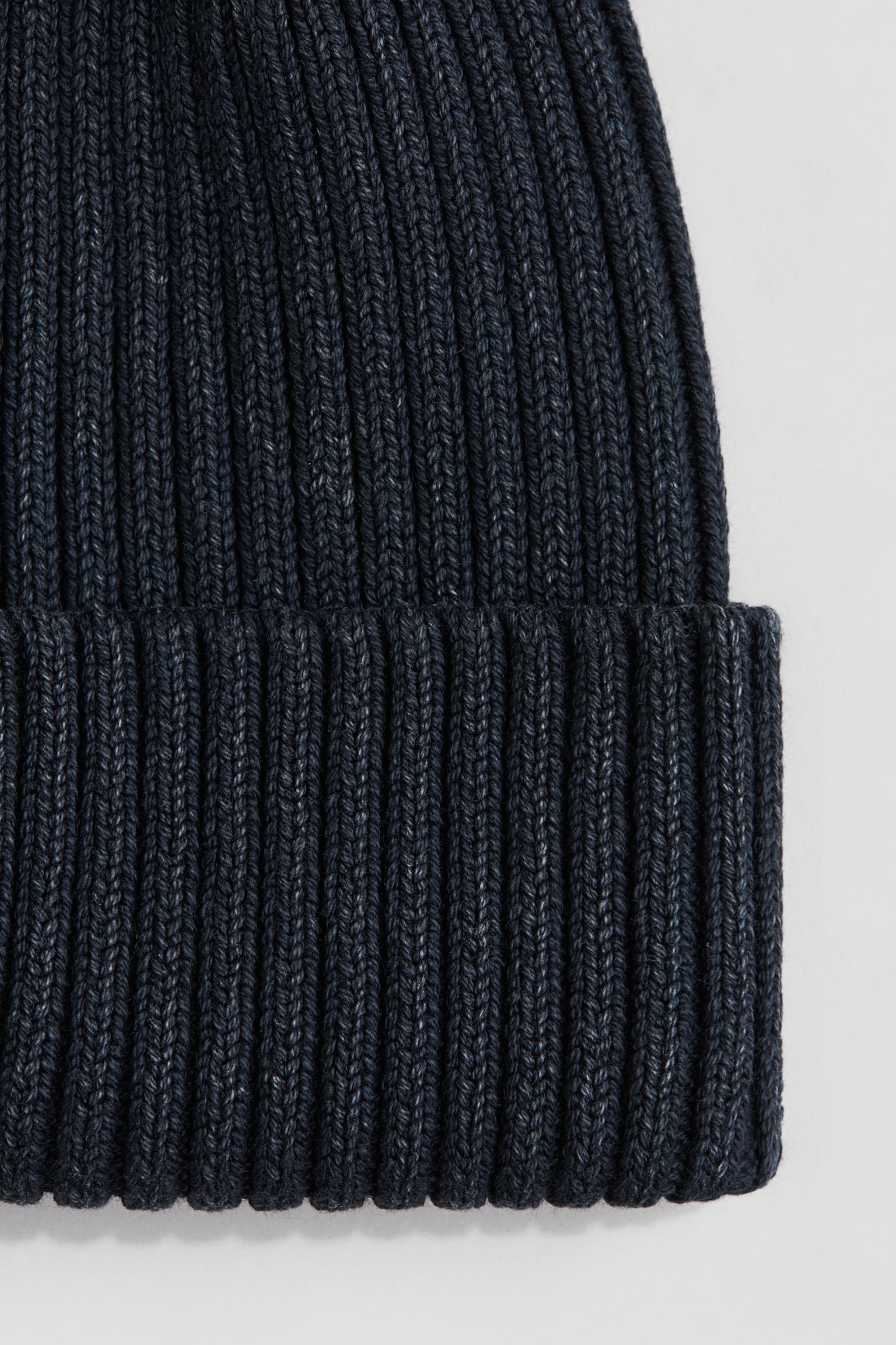 Rib-knit beanie - Navy blue - 2