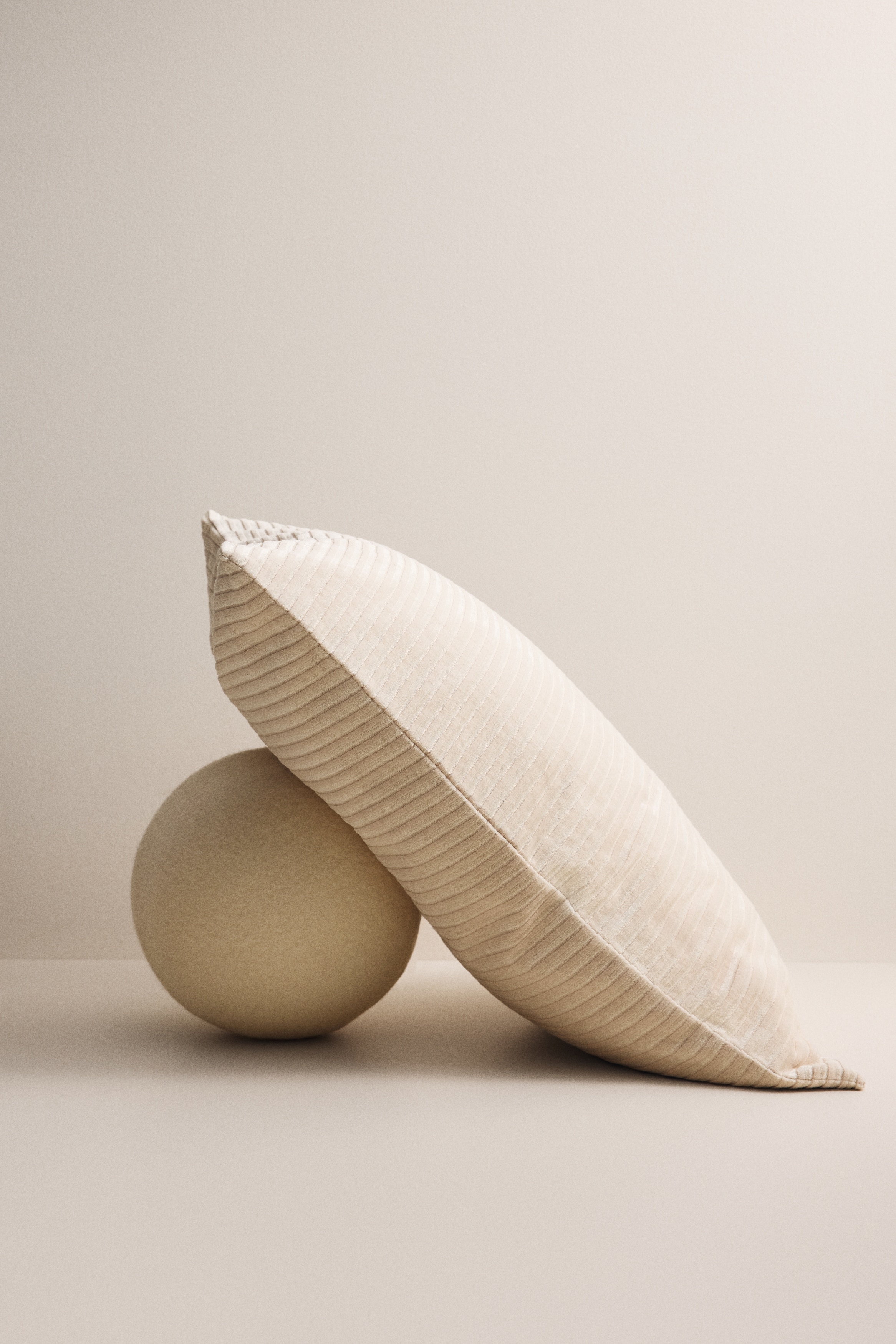 Corduroy Cushion Cover - Cream/Light khaki green