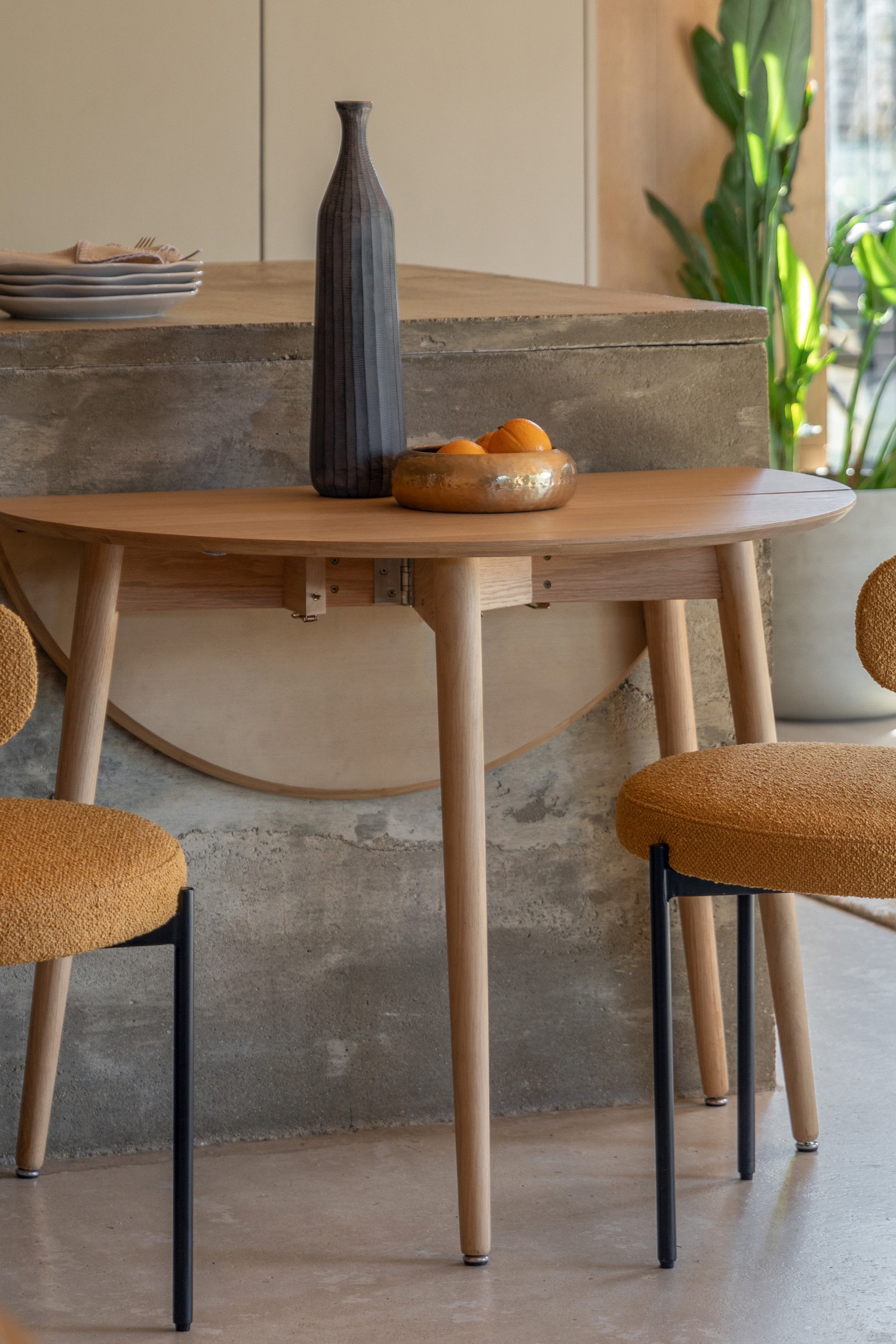 Wood Veneer Foldable Dining Table