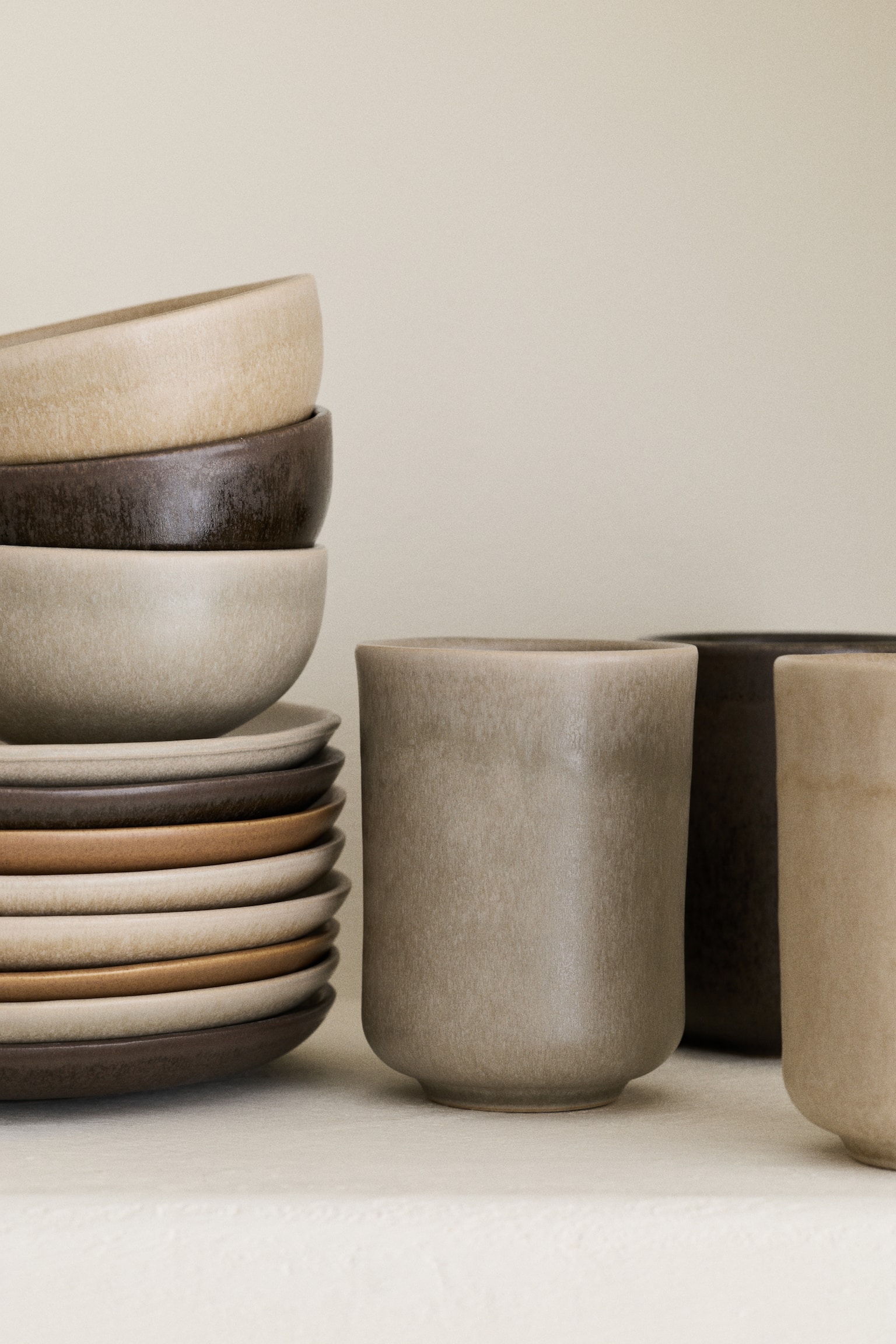 4-pack stoneware mugs - Dark brown/Beige/Dark green - 1