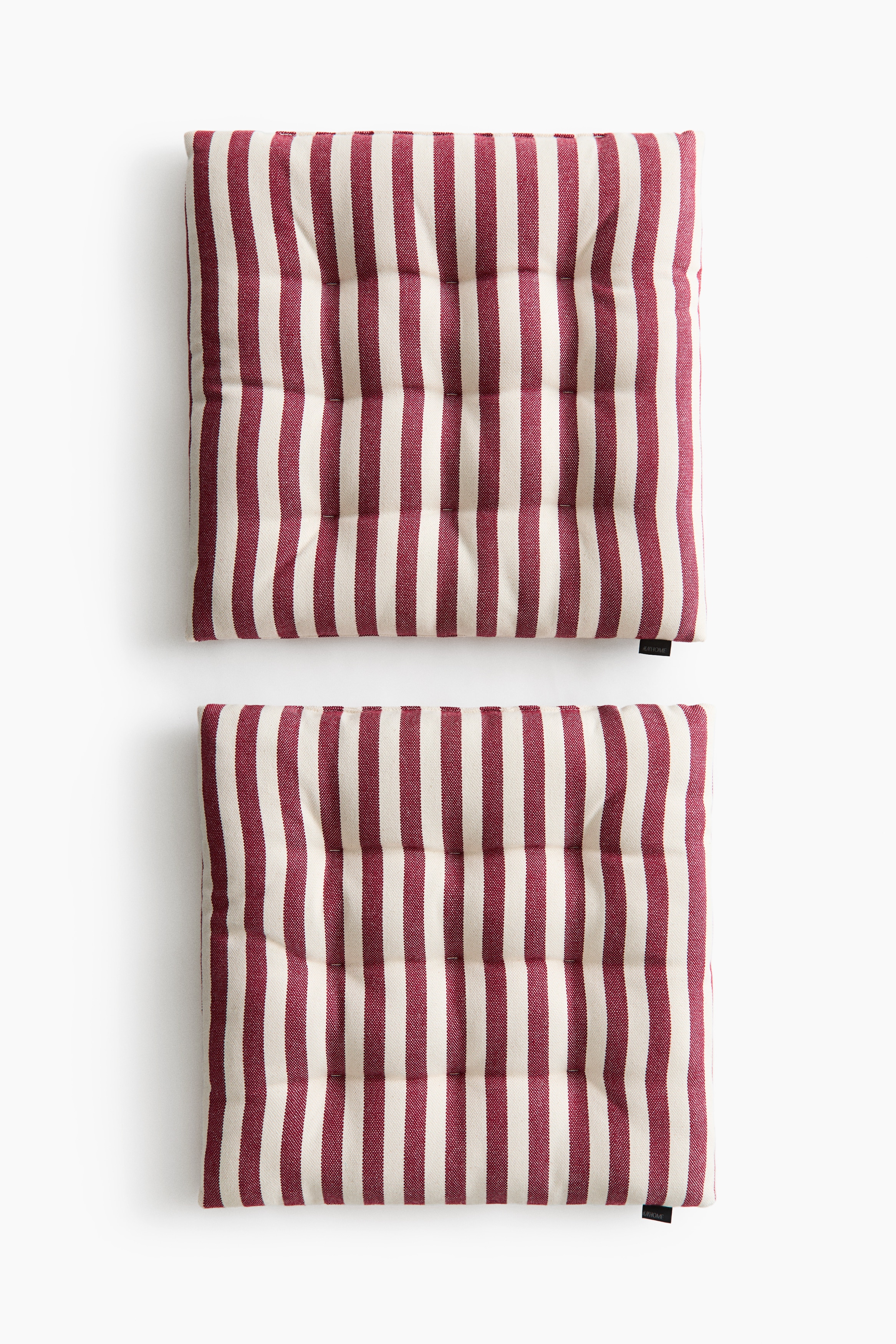 2-pack outdoor seat cushionsModel