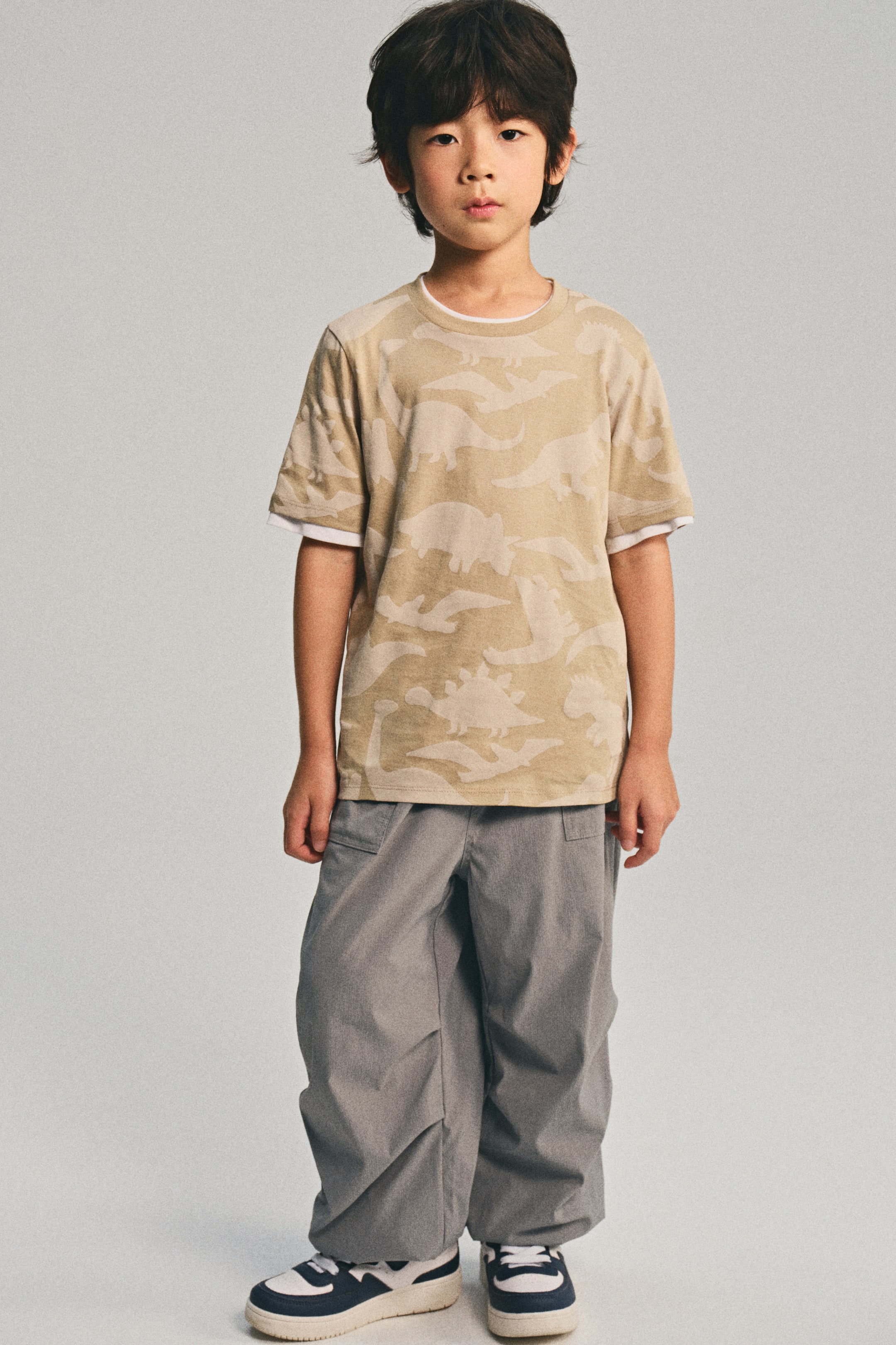 View larger image: Woven joggers - Light grey - Kids | H&M MY 1