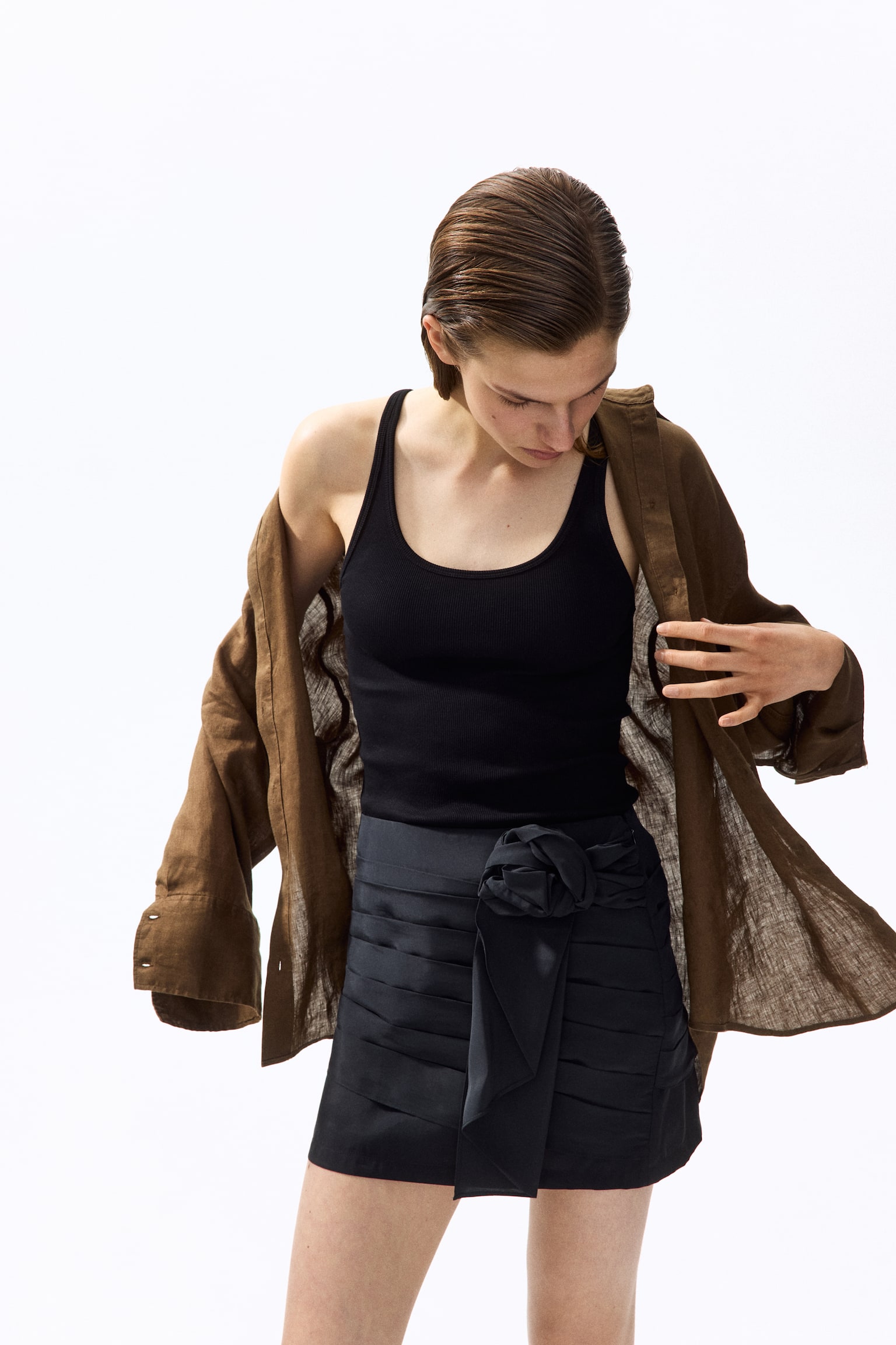 Женская юбка H&M Appliquéd Mini, цвет: Чёрный — фото 3