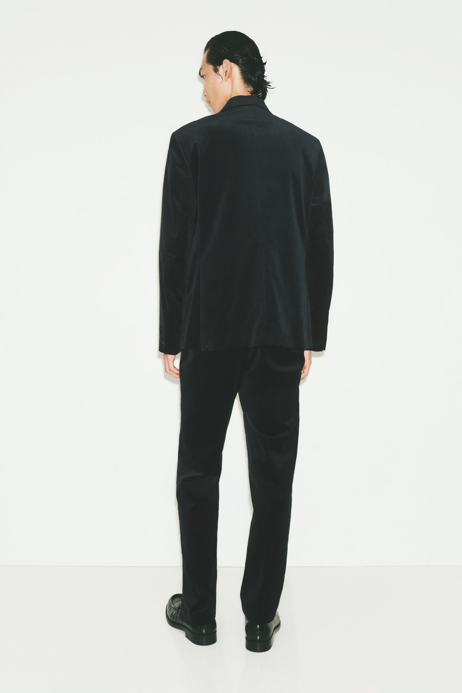 Мужские брюки H&M Regular-Fit Velvet Suit, цвет: Чёрный — фото 3