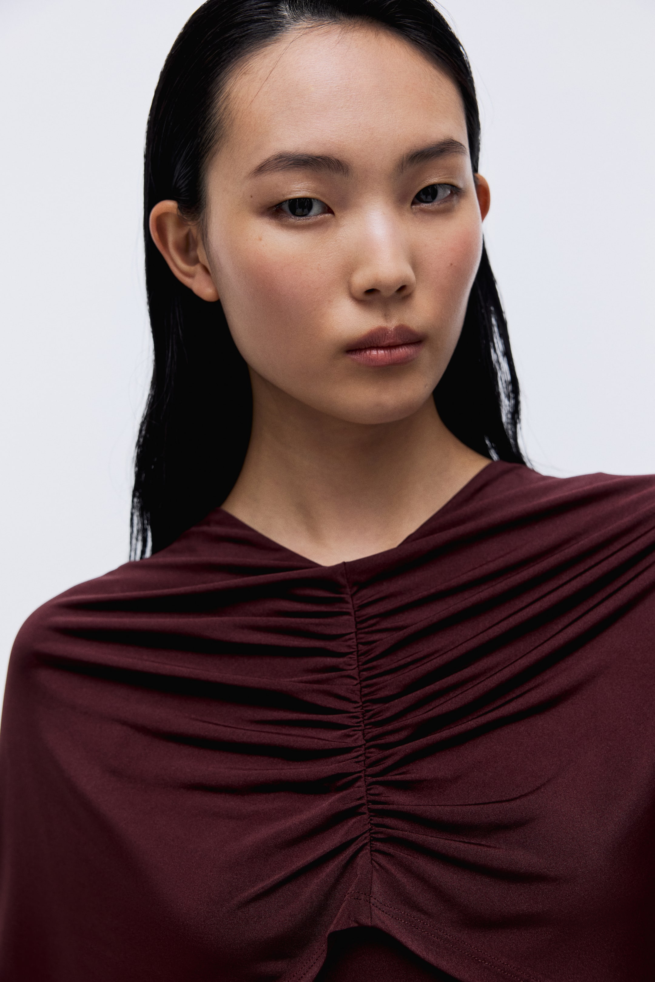 查看大圖: 平紋披肩洋裝 - 梅紅巧克力色 - Ladies | H&M 2