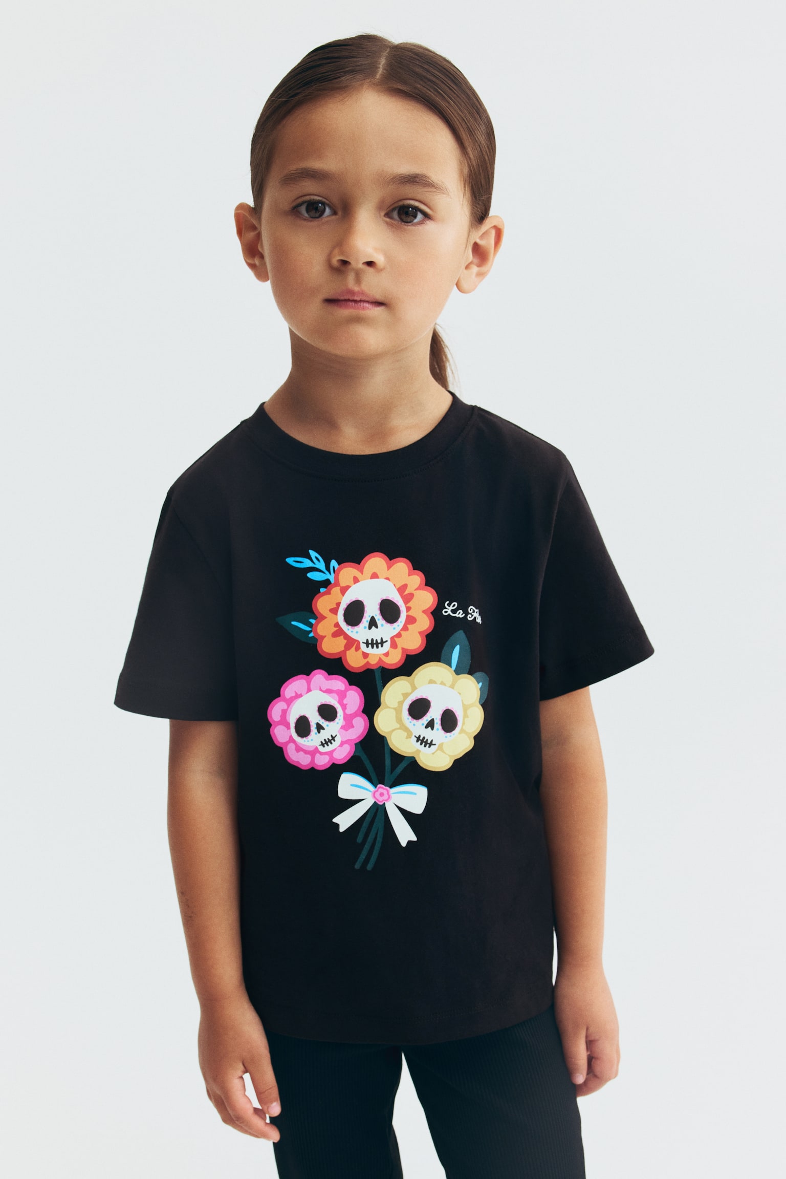 Детская футболка H&M Cotton T-Shirt with Printed Motif, цвет: Чёрный — фото 3