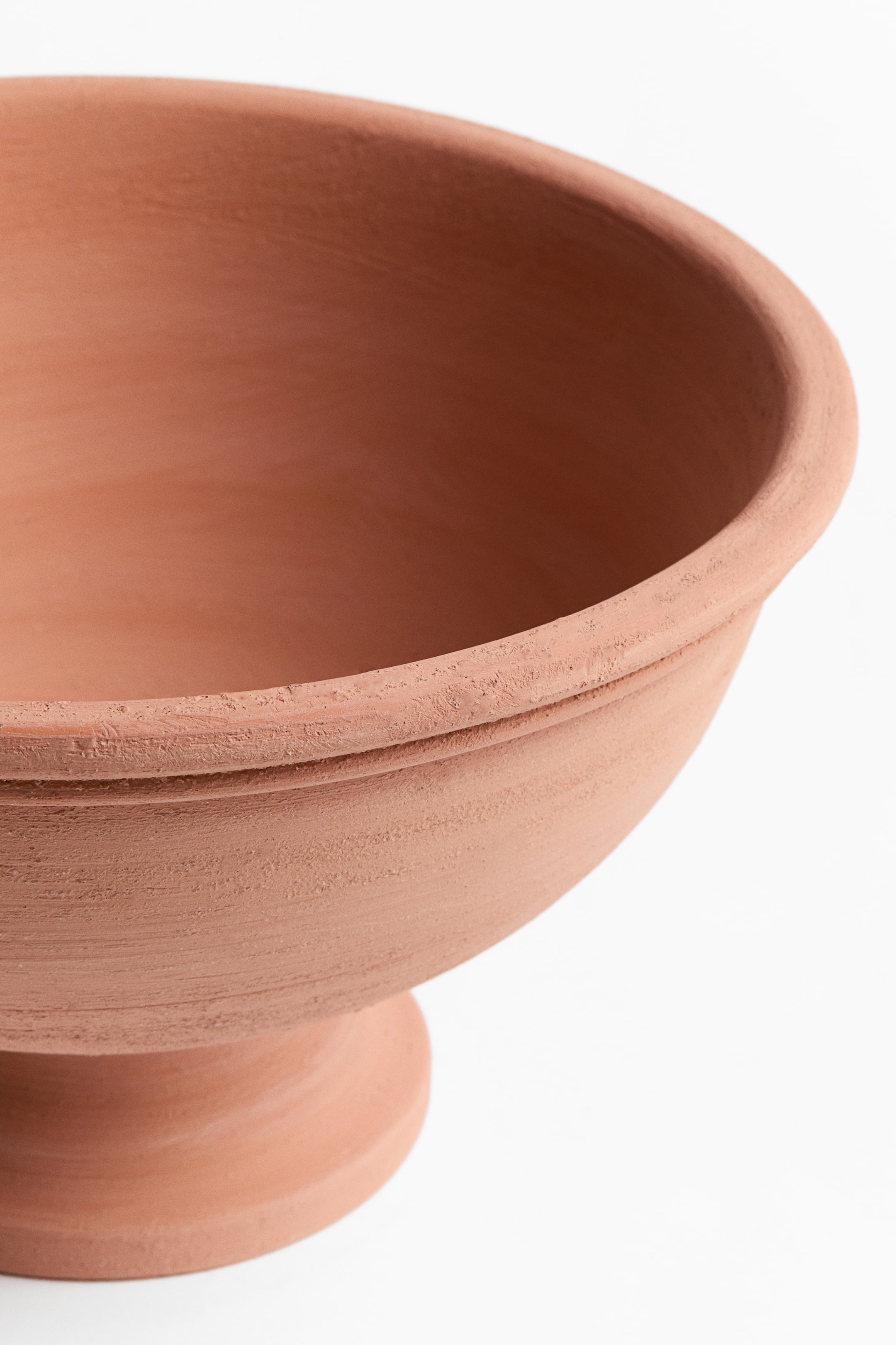 Wide footed terracotta plant pot