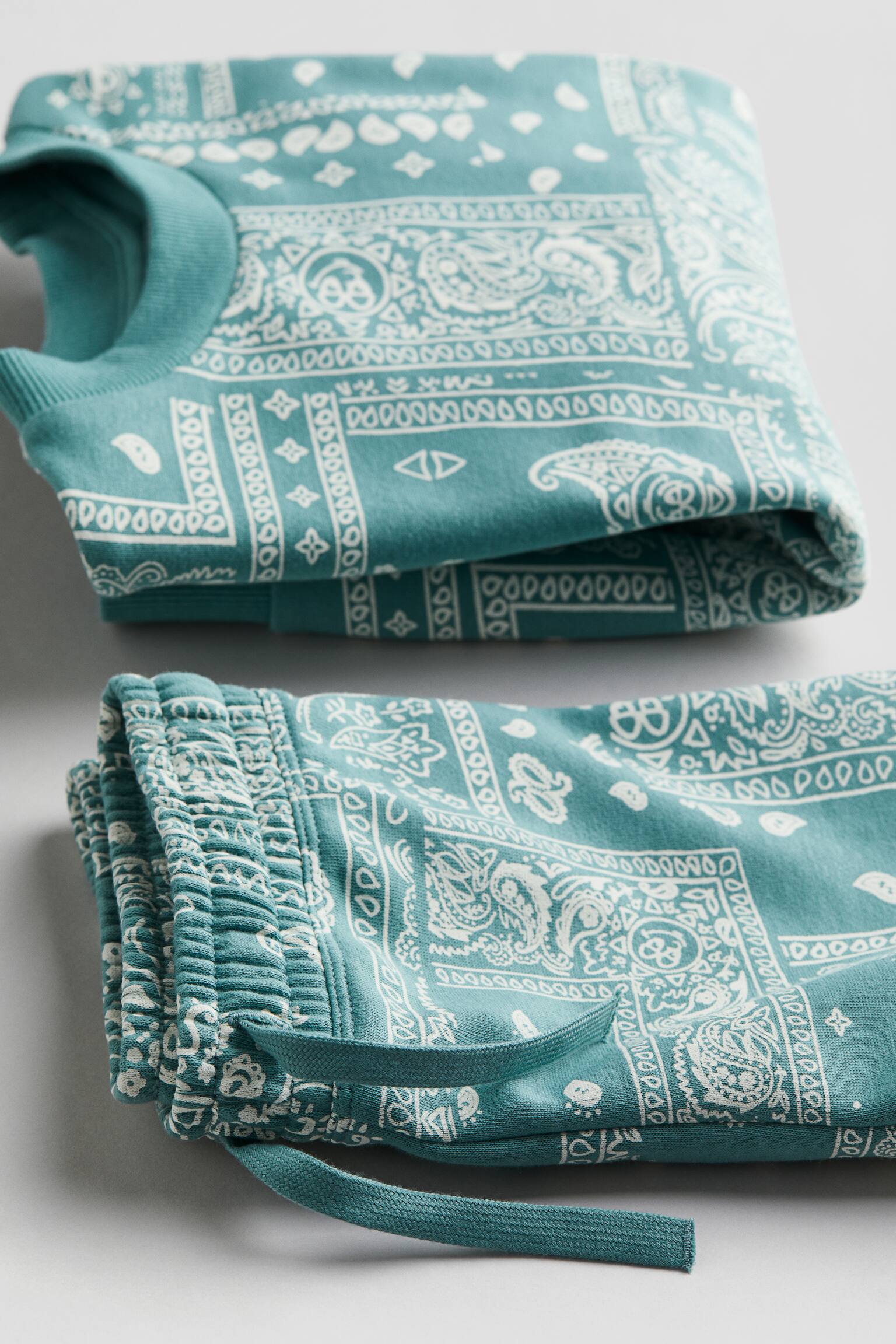 2-piece printed sweatshirt set - Turquoise/Paisley-patterned/Light grey marl/Côte d'Azur/White/Dinosaurs - 2