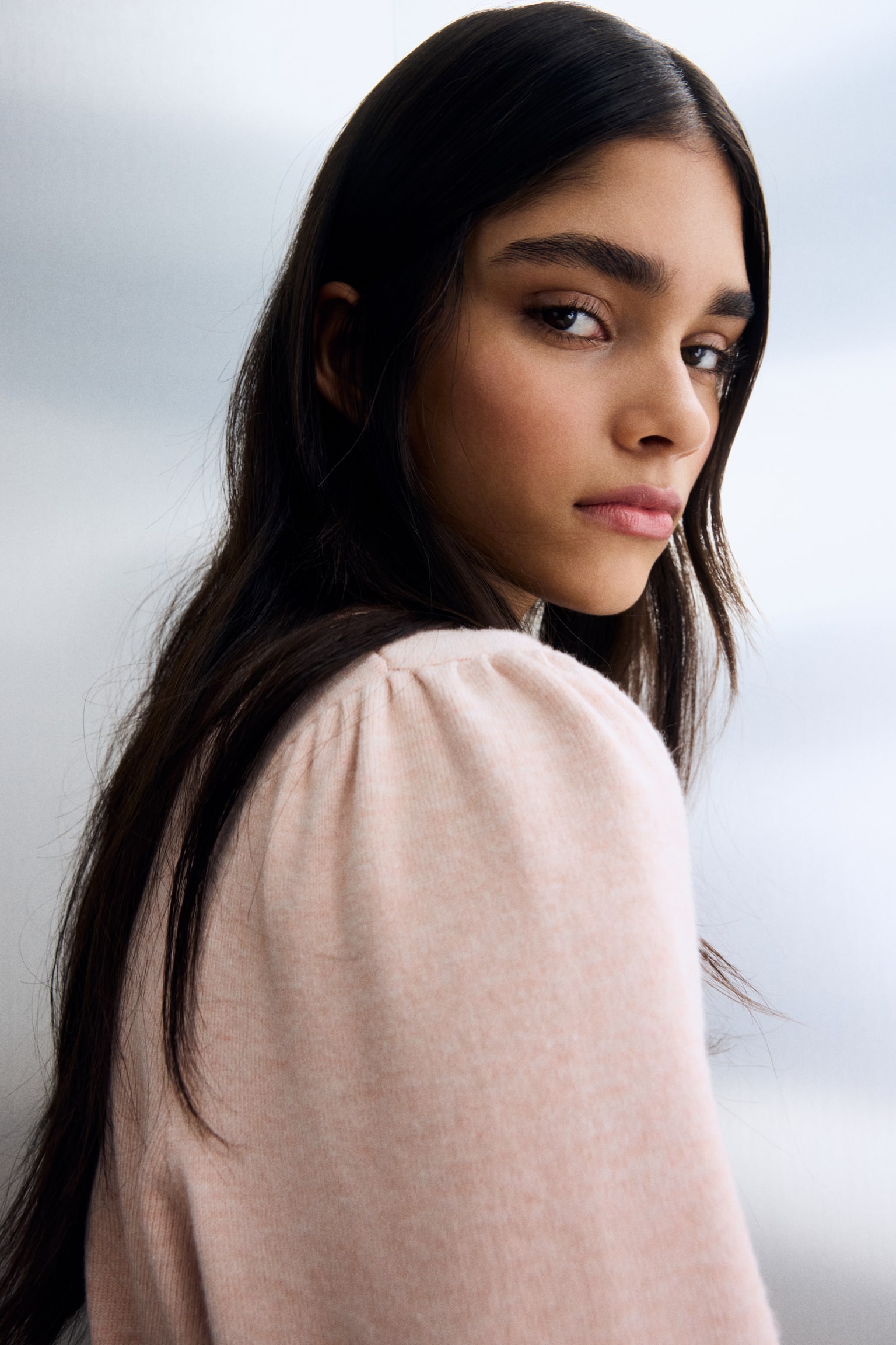 Puffos ujjú pulóver - Világos korallrózsaszín/Tengerészkék/Sötétbézs/Világosbézs - 4