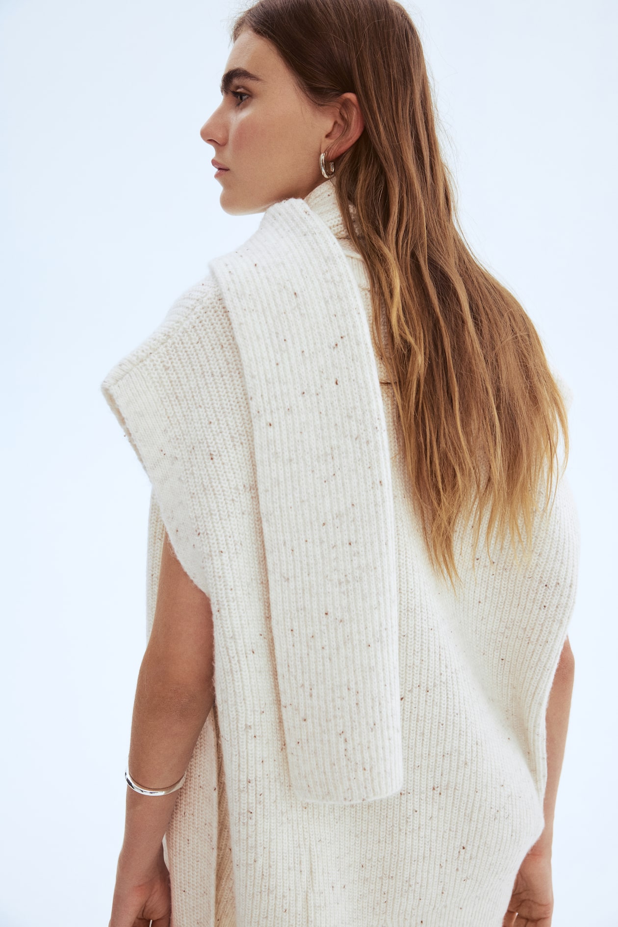Scarf-Collar Sweater Vest - image 4