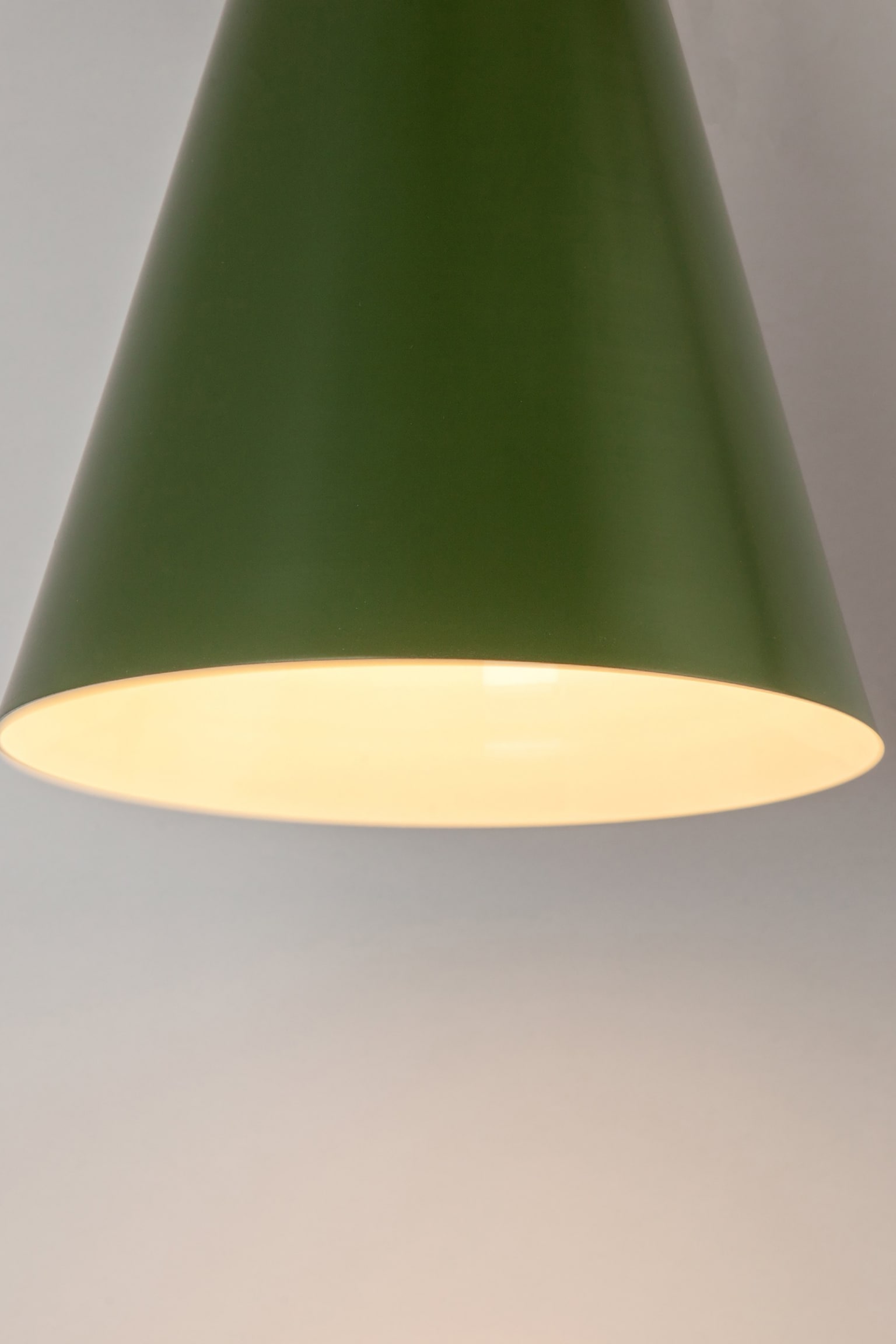 Metal Shade Wall Light - Green - 2