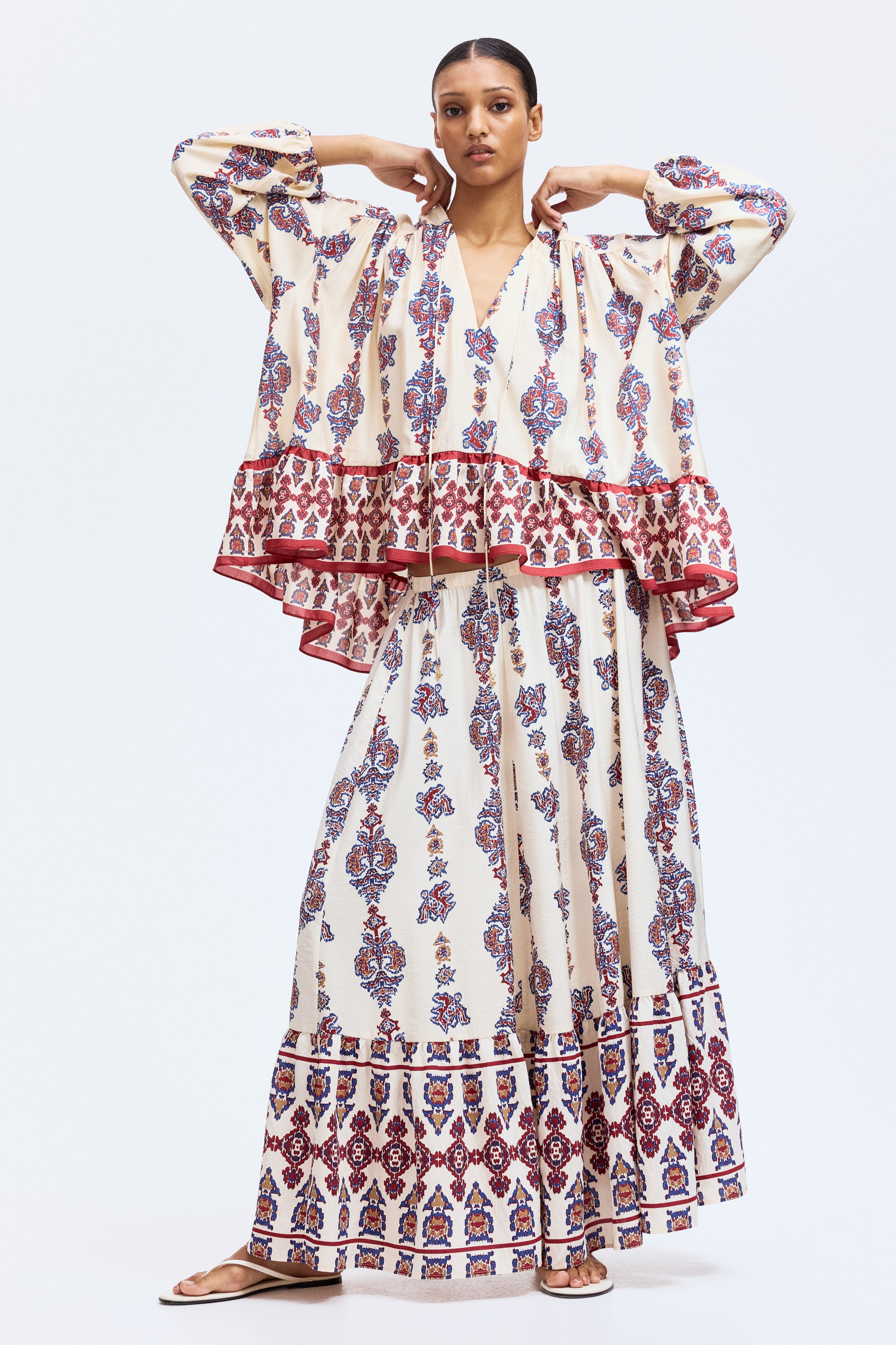 View larger image: Flared skirt - Light beige/Patterned - Ladies | H&M IN 1