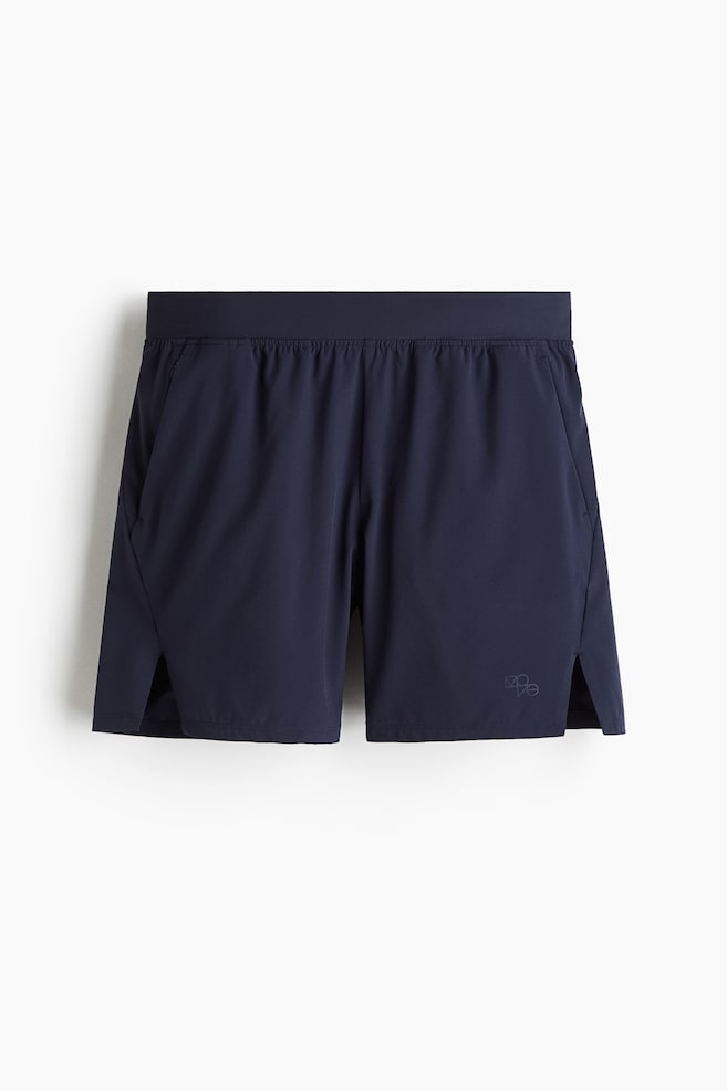 Halblange Sportshorts mit DryMove™ - Marineblau/Schwarz/Grau/Dunkelgrün/Gemustert - 1