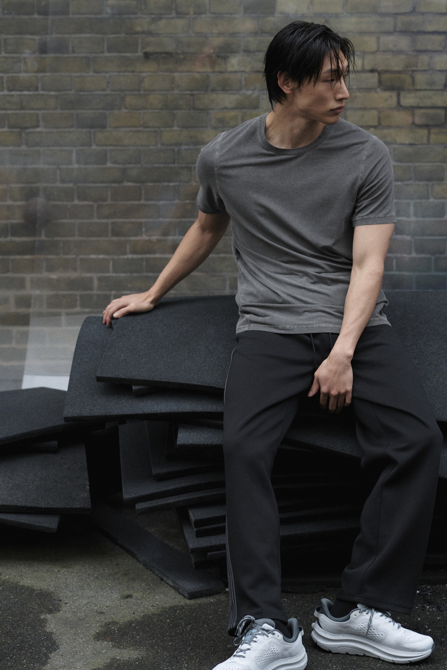 Sports T-shirt with DryMove™ - Gris oscuro/Rosa tenue - 2