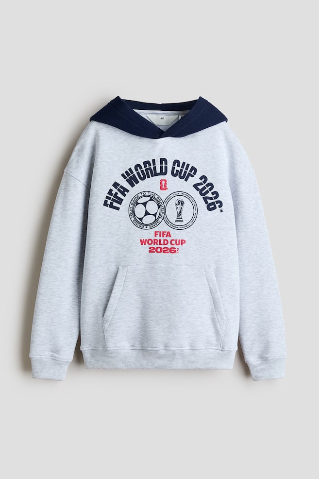 Sweatshirt estampada com capuz - Cinzento/FIFA World Cup 2026™ - 1