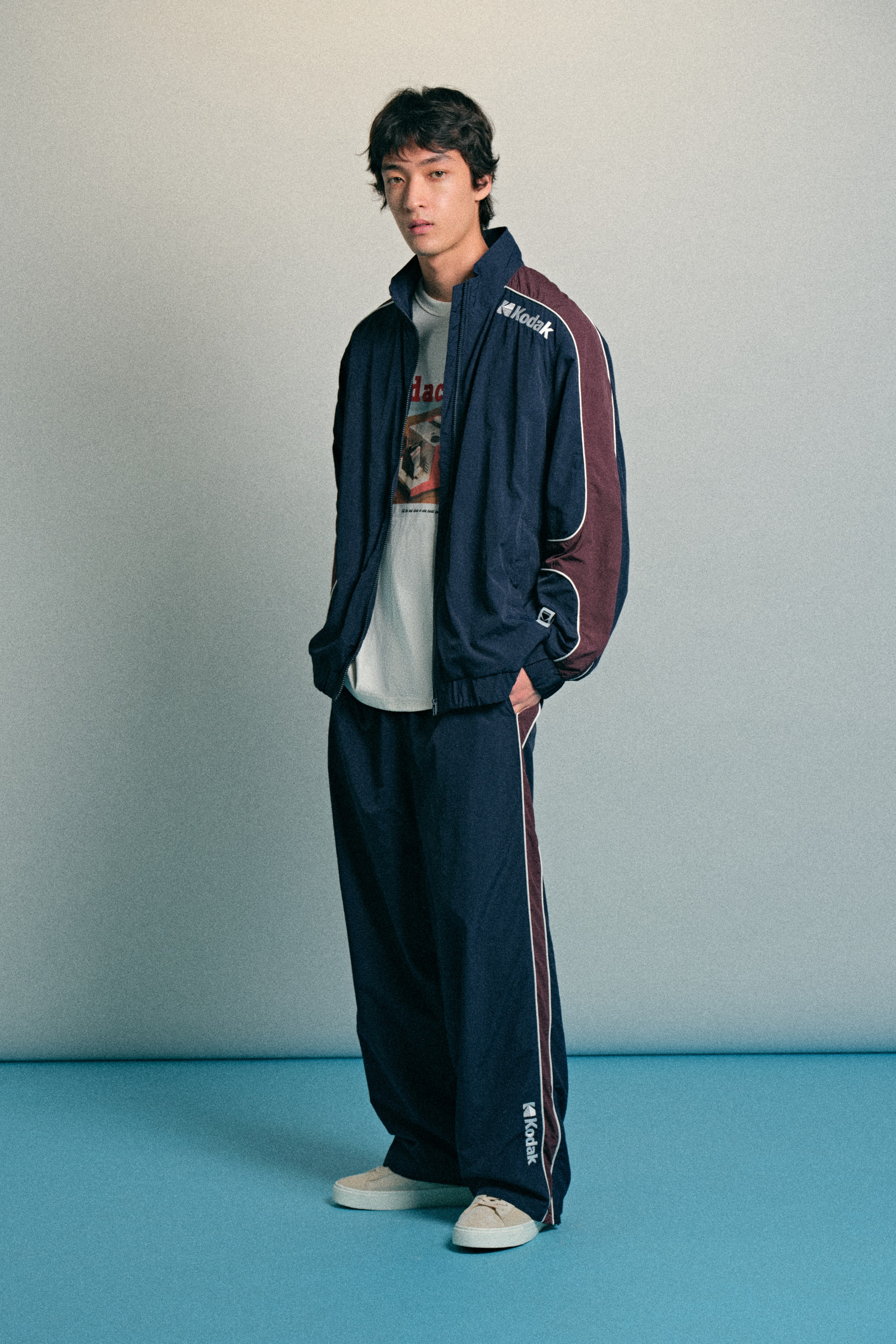 プリントデザイン ナイロントラックジャケット - ダークブルー／Kodak