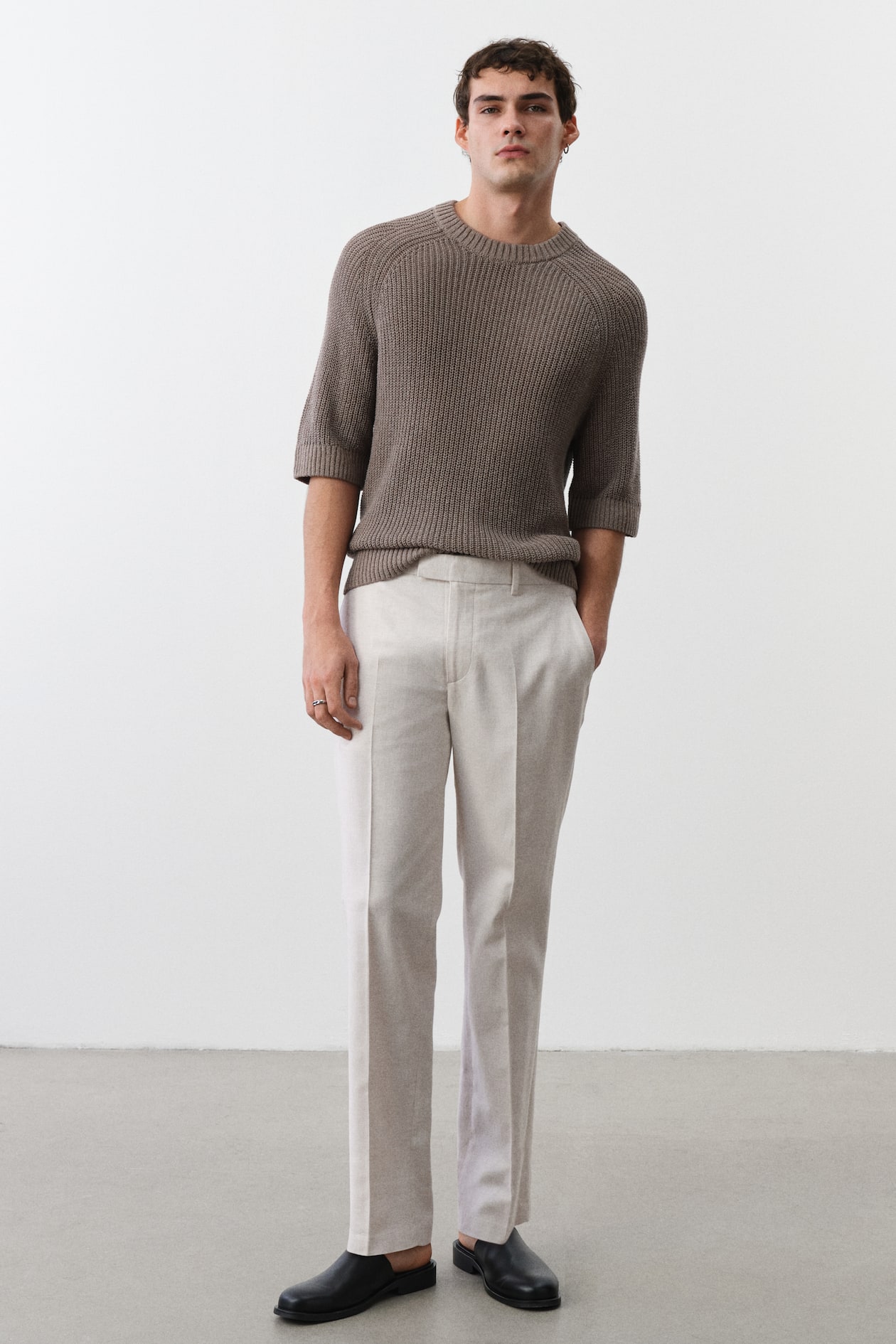 Pantaloni eleganti in misto lino Regular Fit Beige chiaro UOMO H&M IT