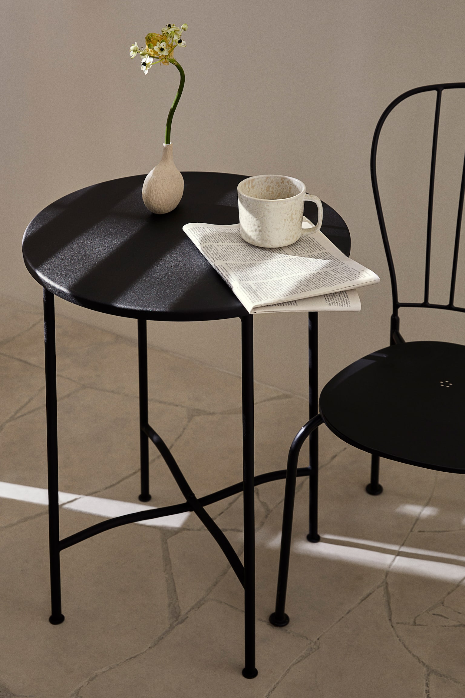 Café table - Black - 2