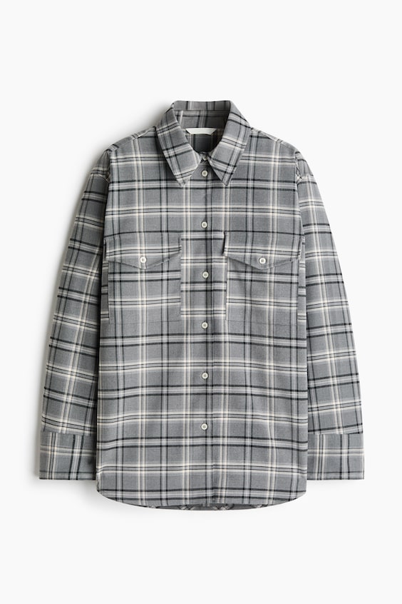 Женская рубашка H&M Oversized Flannel, цвет: Серый / Клетчатый