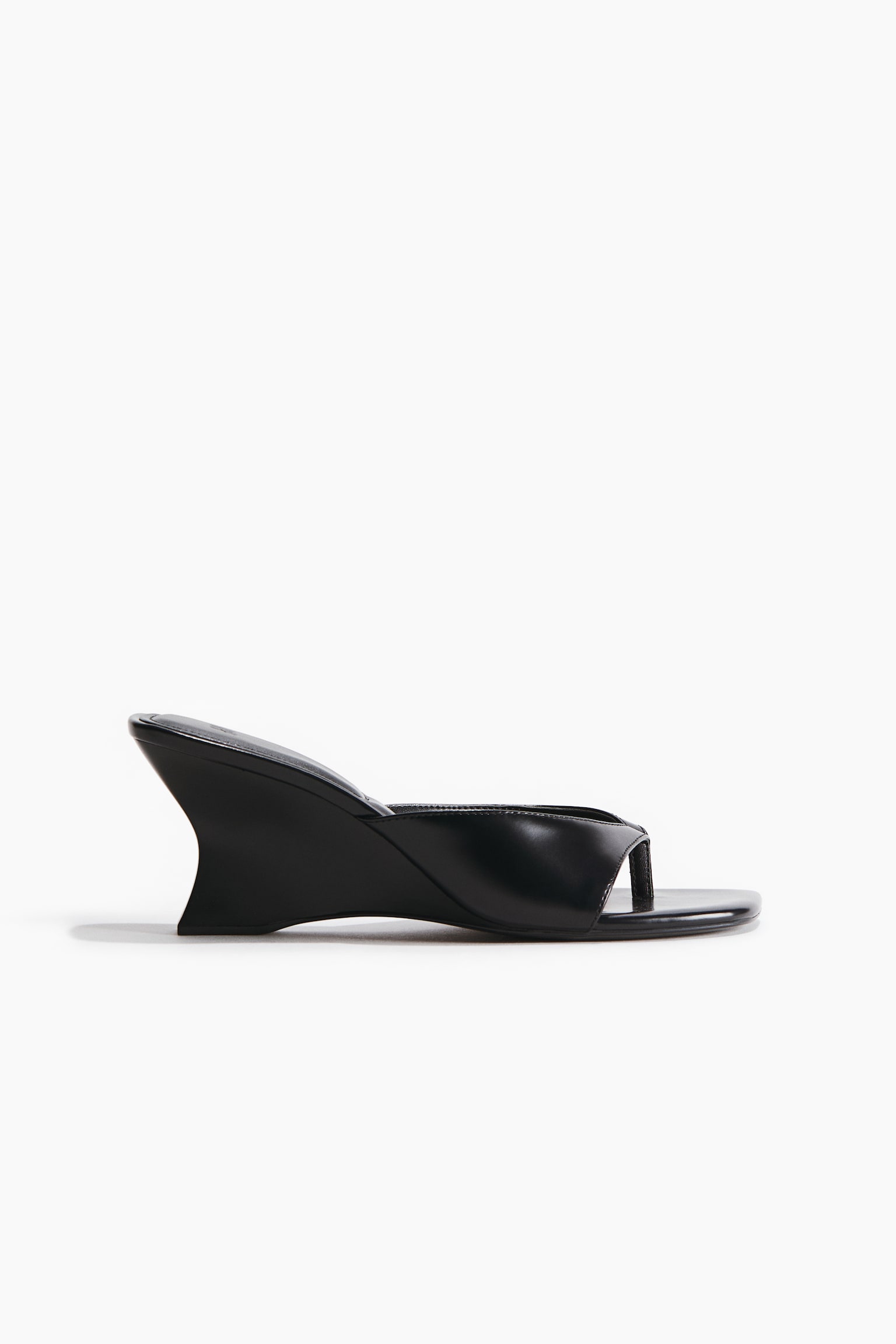 Wedge-heeled sandals - Black - 2