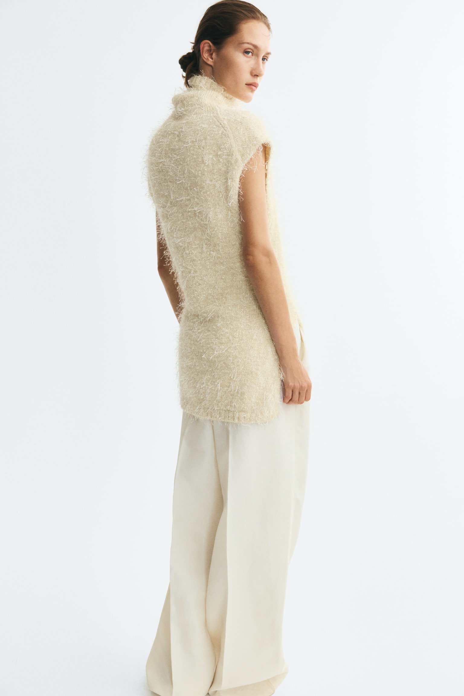 Женский топ H&M Fluffy-Knit Mock Turtleneck, цвет: Светлый бежевый — фото 7