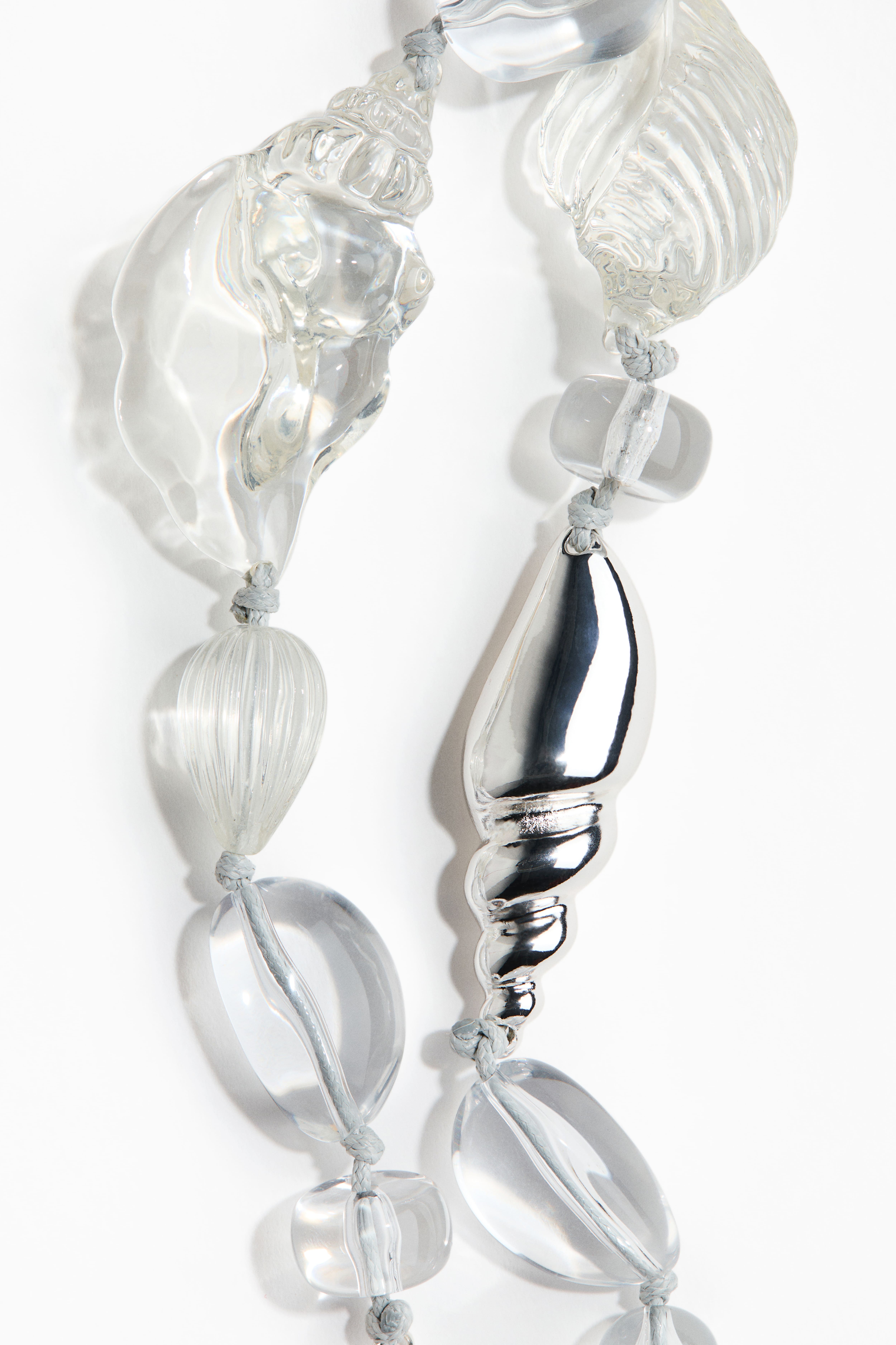 Collier cordon avec perles de fantaisie