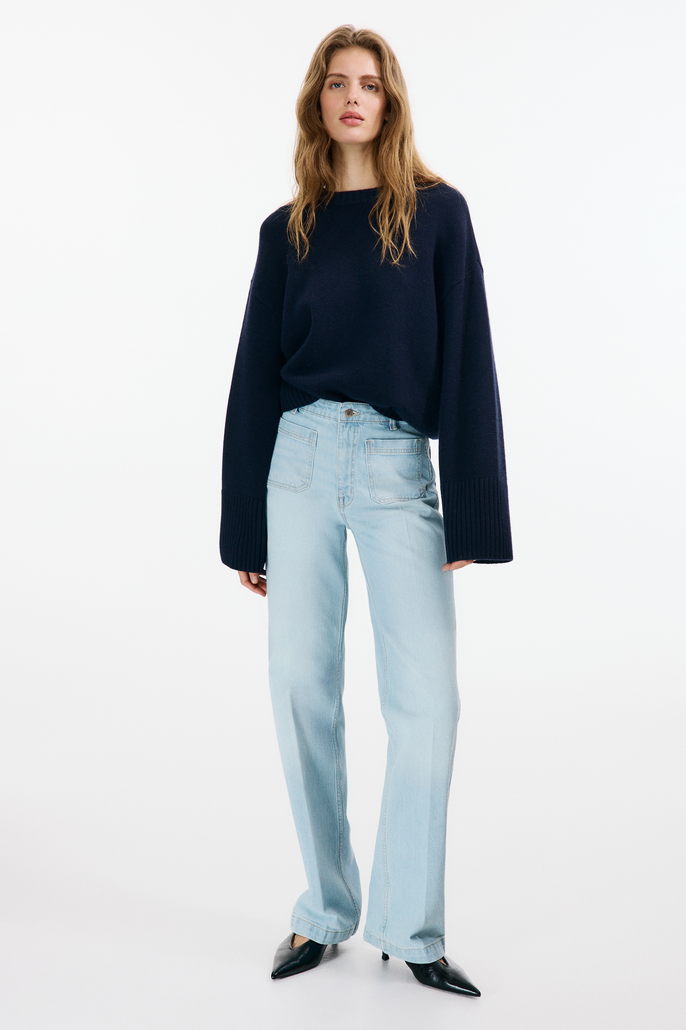 Wide High Jeans - Bleu denim clair/Bleu denim marine/Marron foncé/Rose poudré/Bleu denim foncé/Blanc/Rouge clair/Bleu denim clair