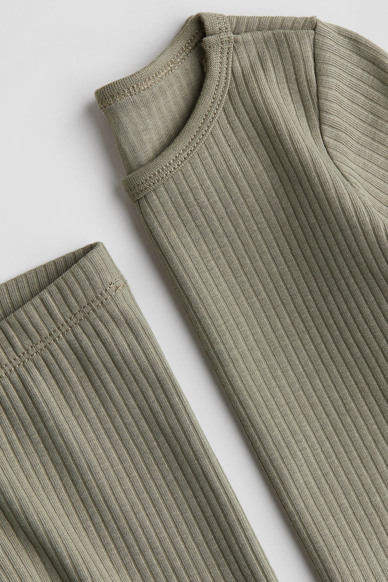 Green Ribbed Cotton Set for kids | H&M PH