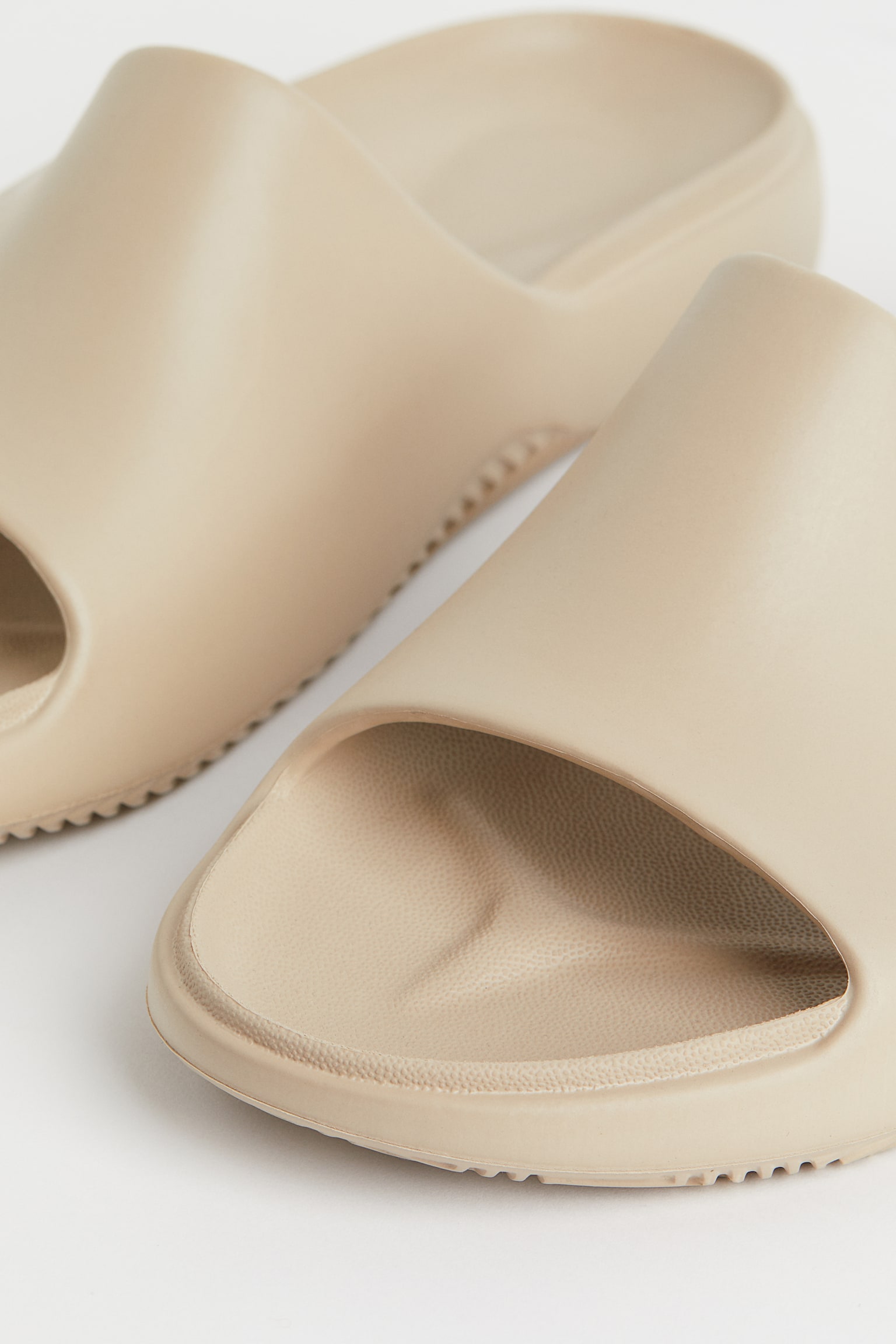 Slides - Beige/Black - 2