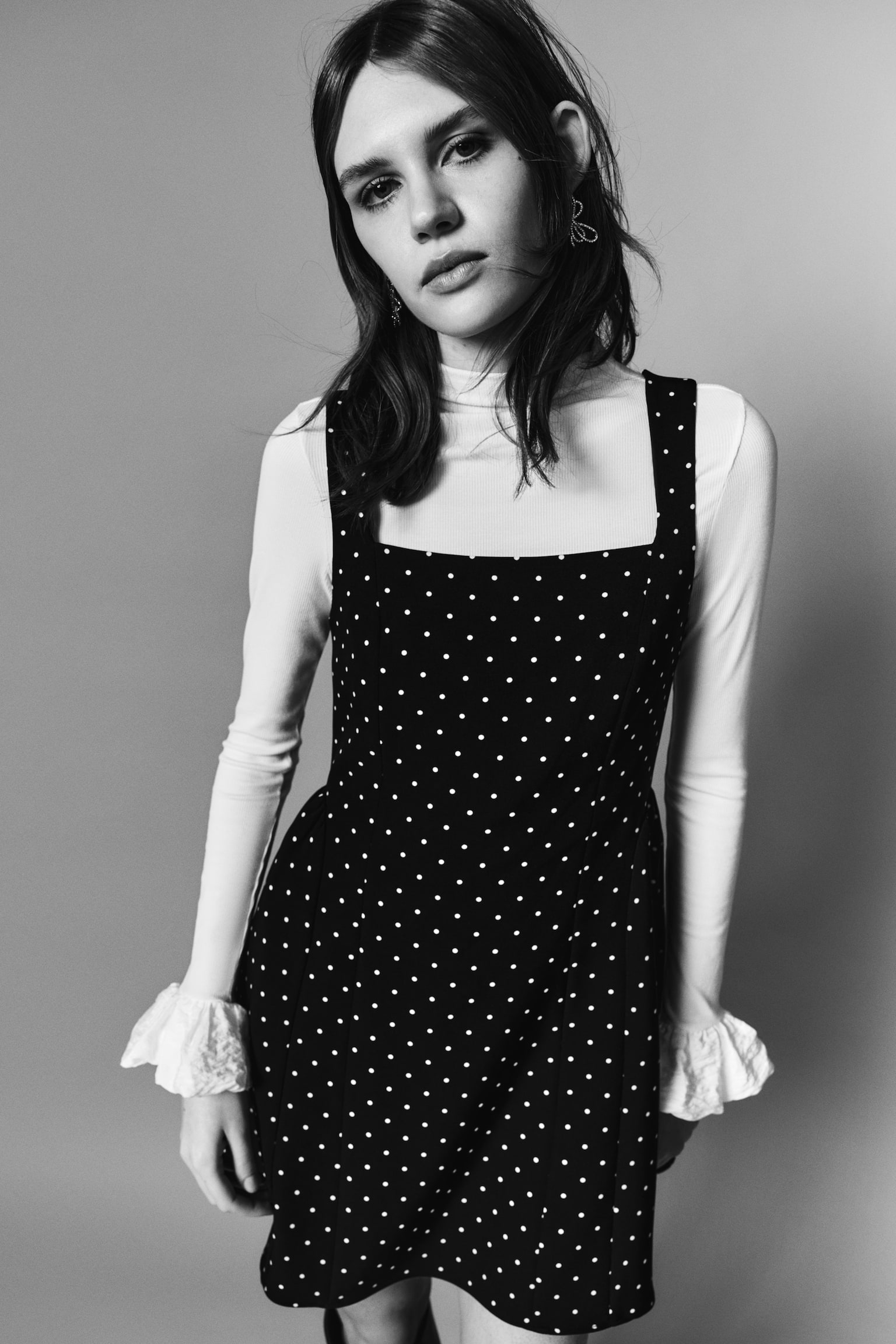 שמלה עם חצאית מתרחבת - שחור/נקודות/שחור/נקודות - 7