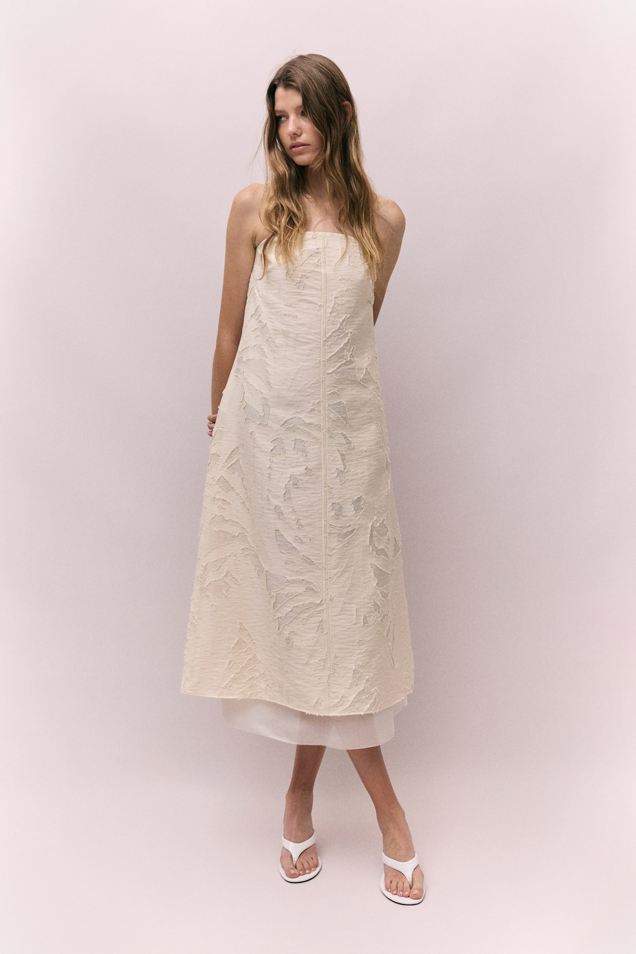 Jacquard-weave bandeau dress - Cream - Ladies | H&M GB