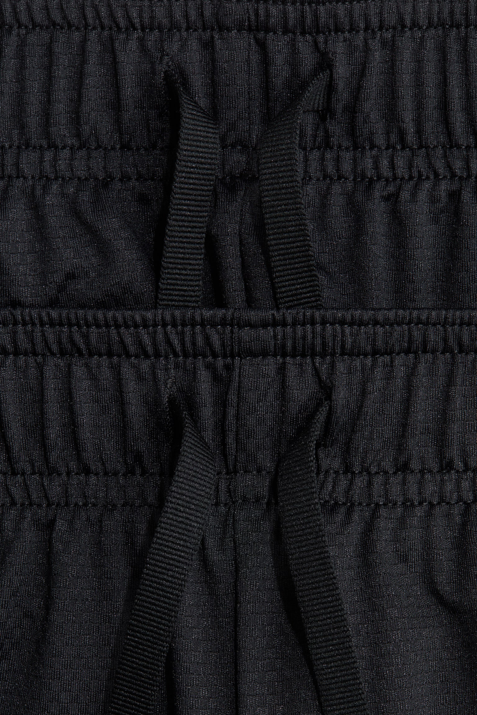 Детские шорты H&M Move 2-Pack Sports Shorts with DryMove™, цвет: Чёрный — фото 3