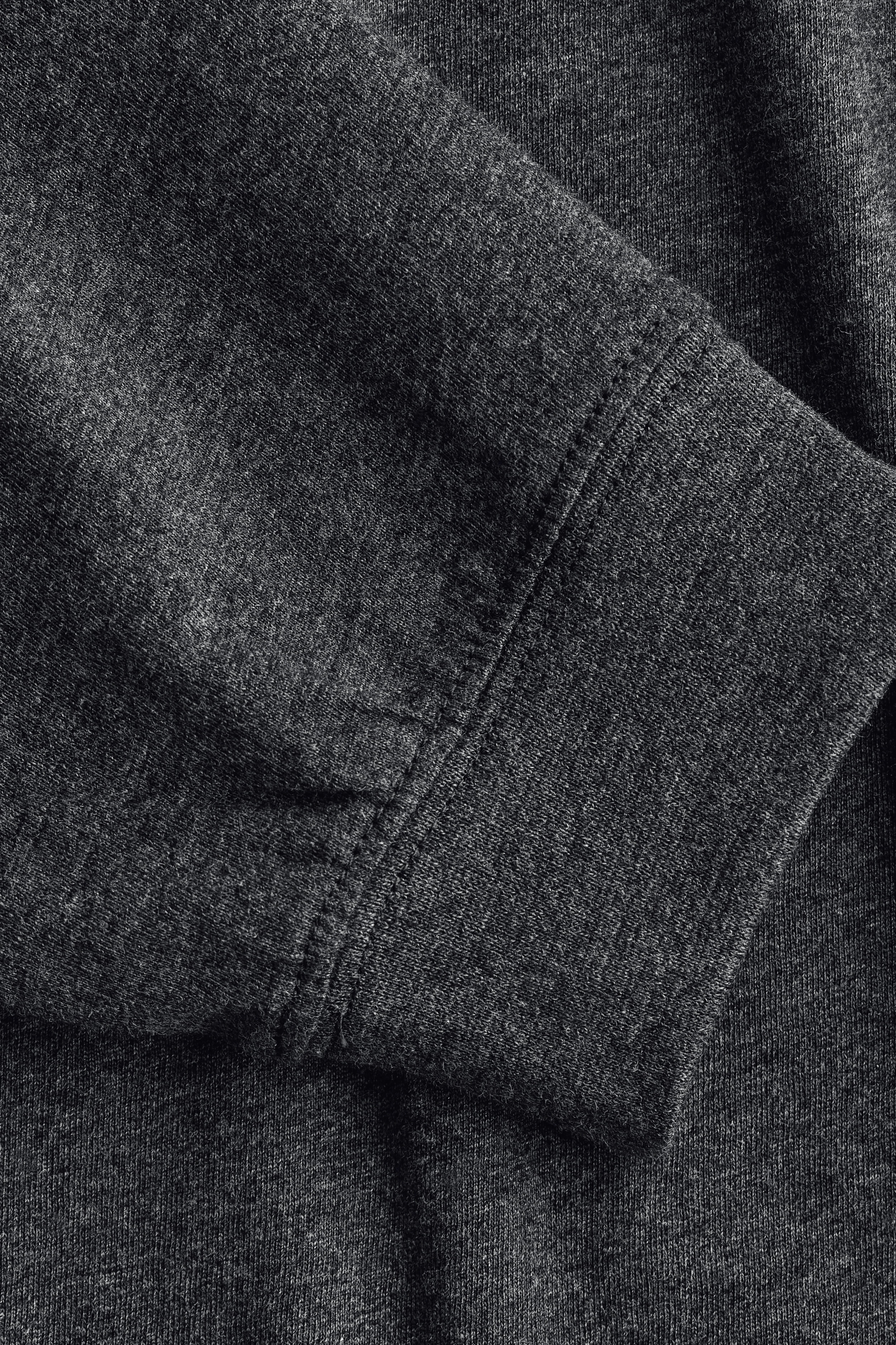 Long-Sleeved Cotton Top