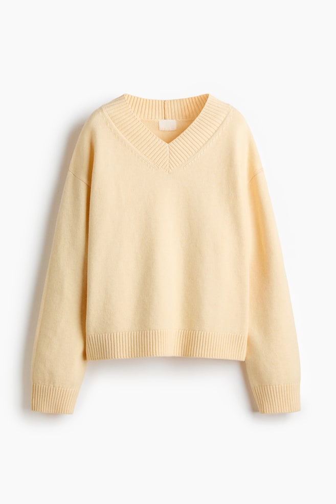 Pull à encolure en V - Jaune clair/Taupe/Crème/Vert foncé/Noir - 1