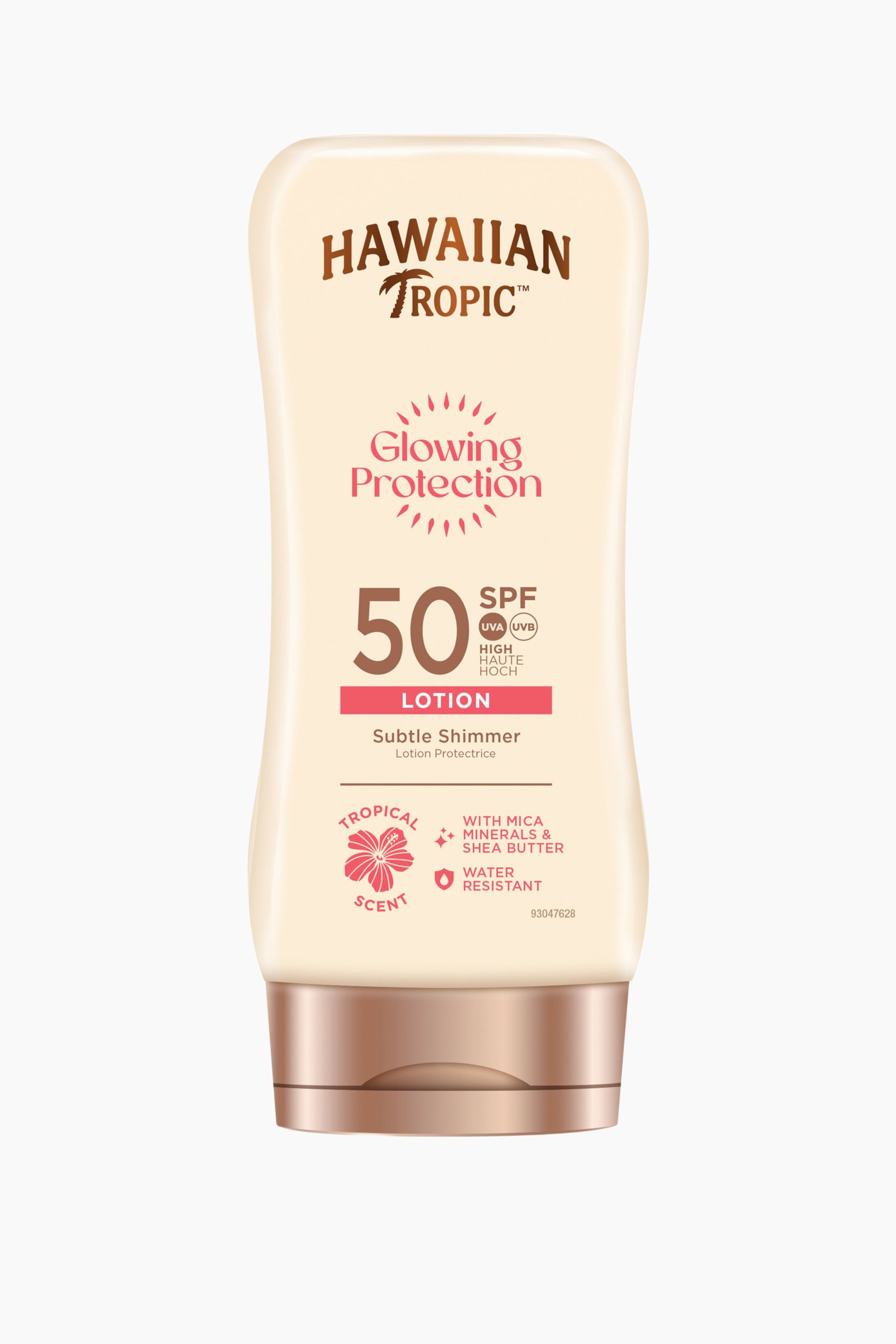 Visa större bild: En gräddfärgad Hawaiian Tropic-flaska med solskyddslotion står upprätt och vänd framåt, med ett lock i roséguld. Etiketten på framsidan visar "Glowing Protection 50 SPF Lotion Subtle Shimmer" i rosa och brun text, tillsammans med en rosa hibiskusgrafik för "Tropical Scent."