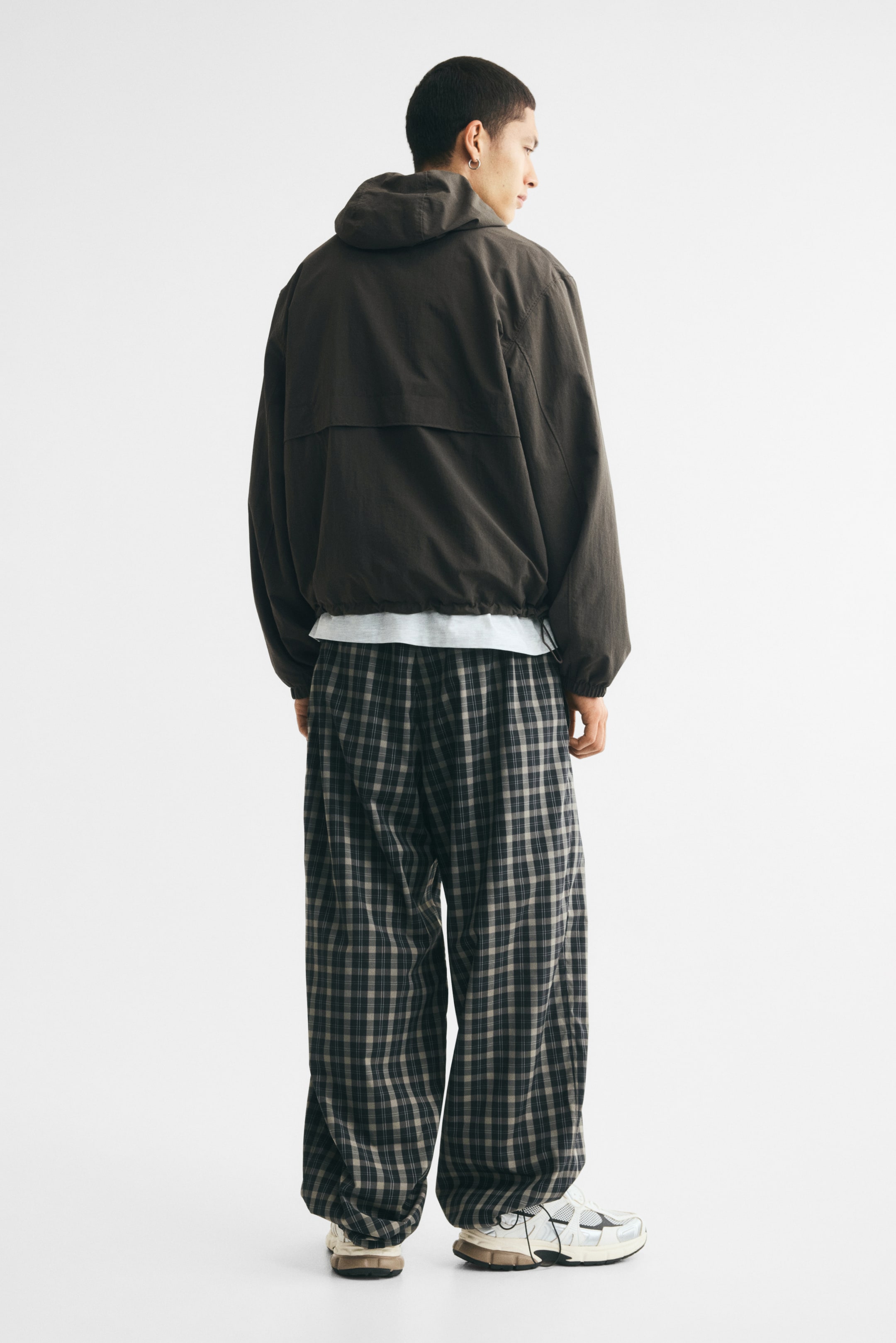 Water-Repellent Nylon Windbreaker