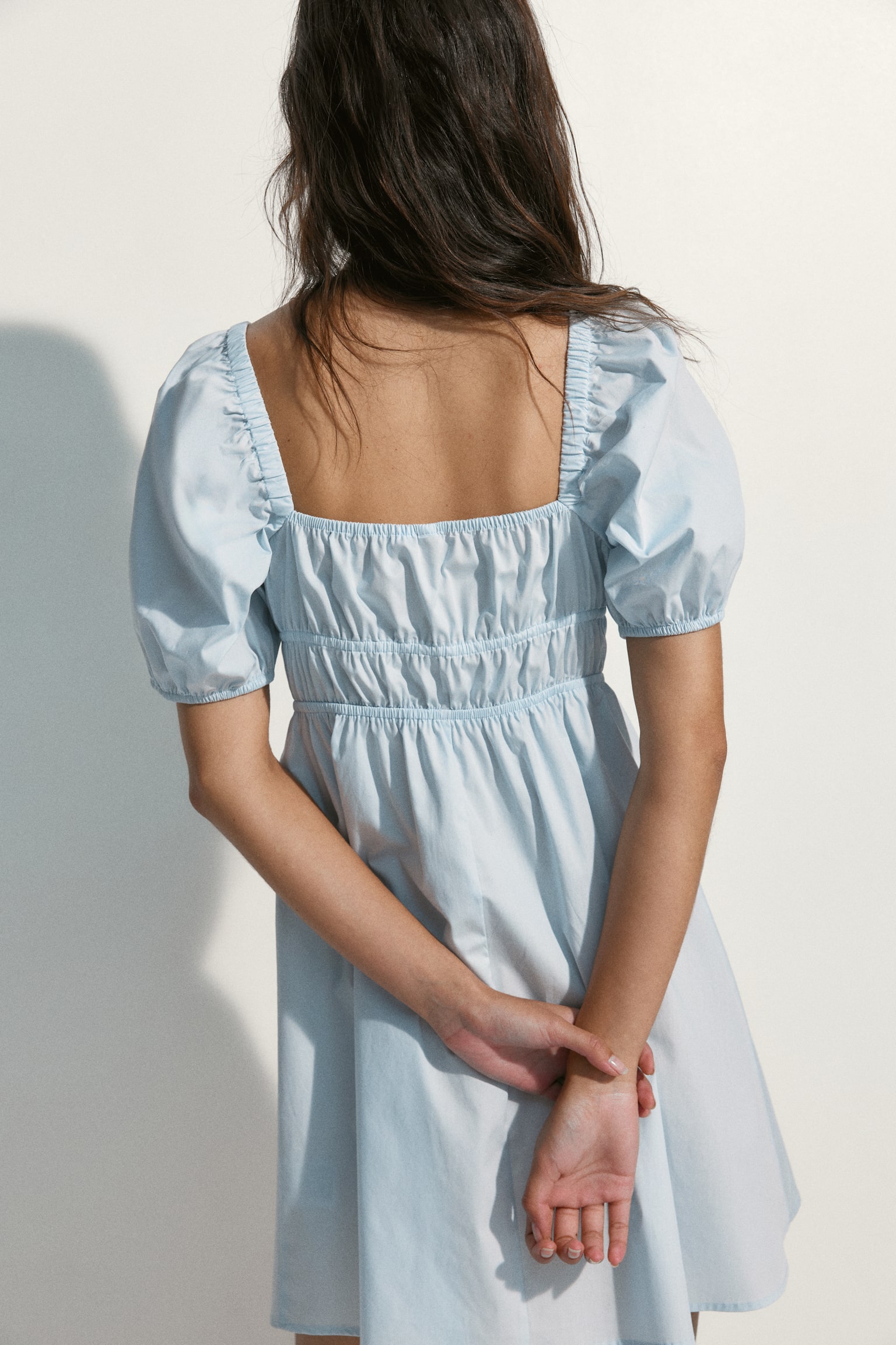 Puff-sleeved poplin dress - 7