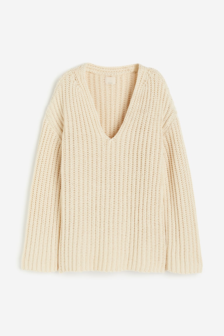 Wool-blend V-neck jumper