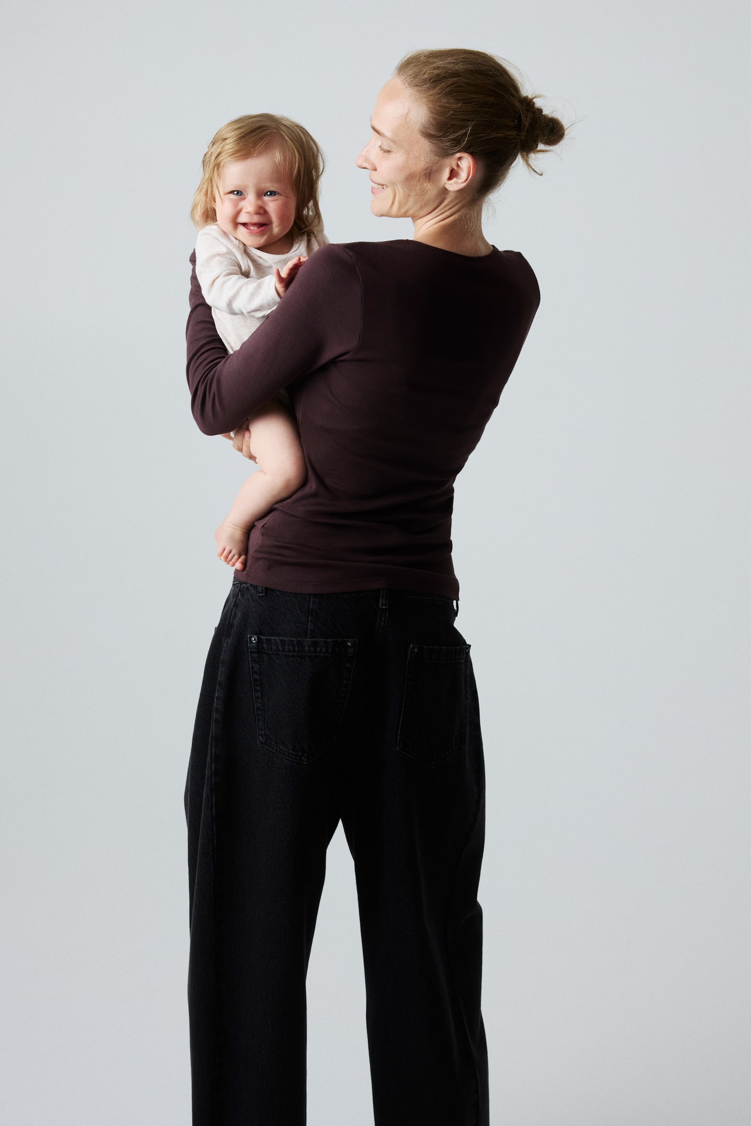 Женский топ H&M Mama Ribbed Nursing Top, цвет: Тёмный коричневый — фото 5