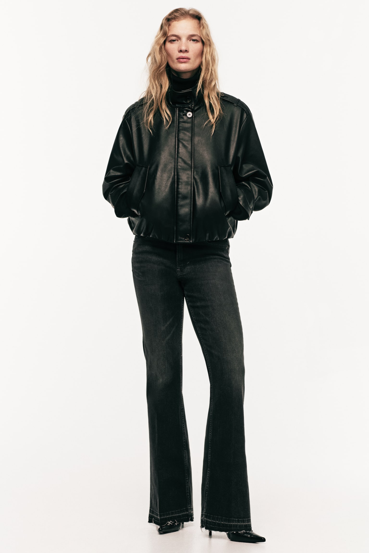 Flared High Jeans - Gris oscuro/Azul denim oscuro/Blanco/Azul denim/Azul denim/Azul denim/Azul denim/Azul denim/Azul denim claro/Azul denim oscuro - 7