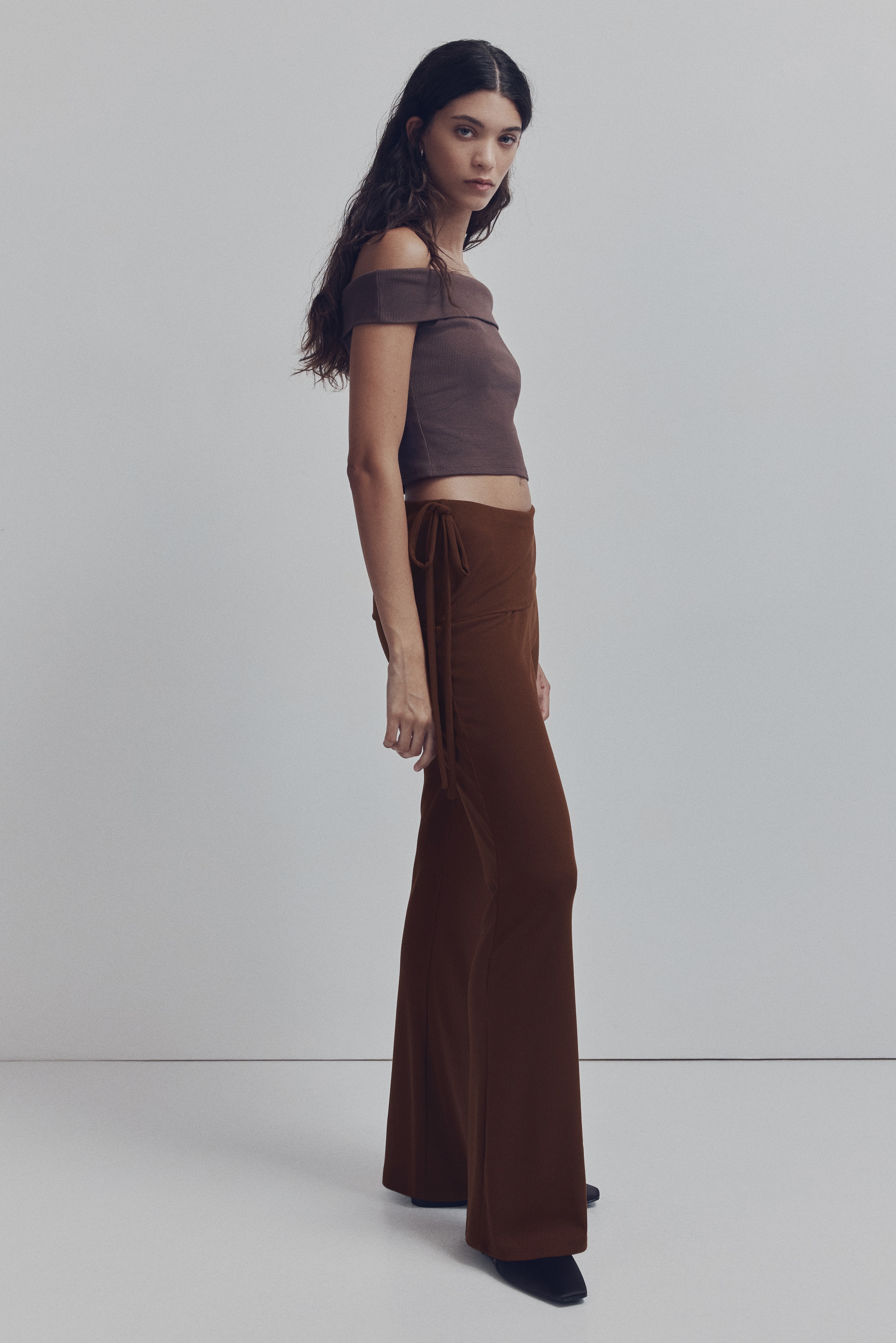 Flared Pants - Brown/White/Black