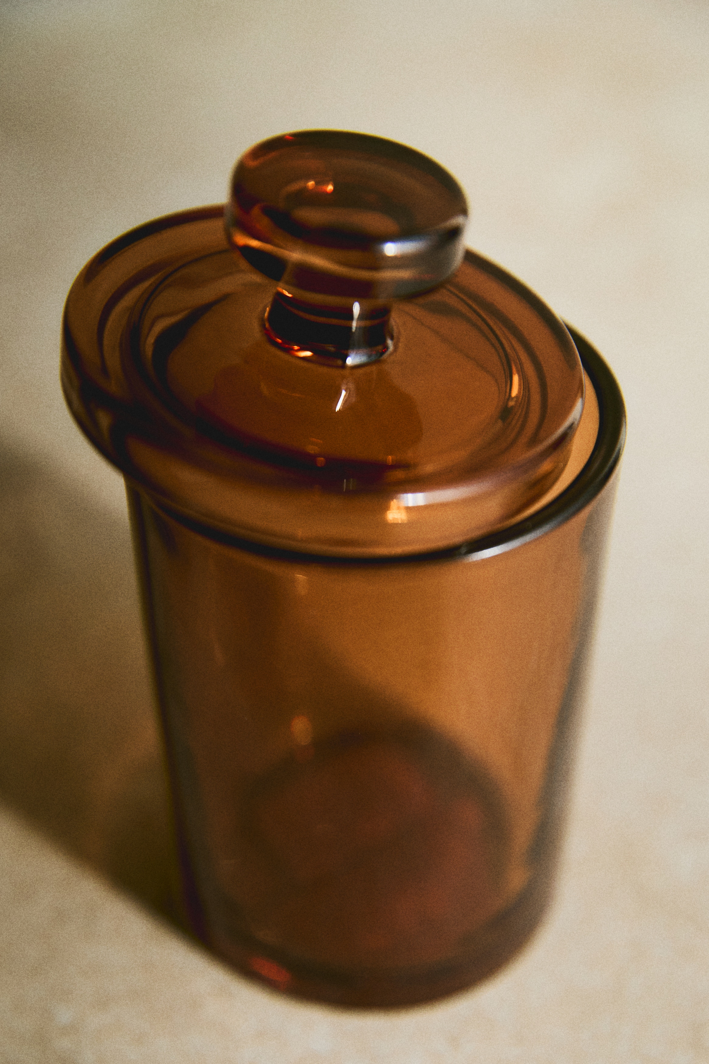 Krukke i glas med låg - Brun/Lys rosa/Transparent