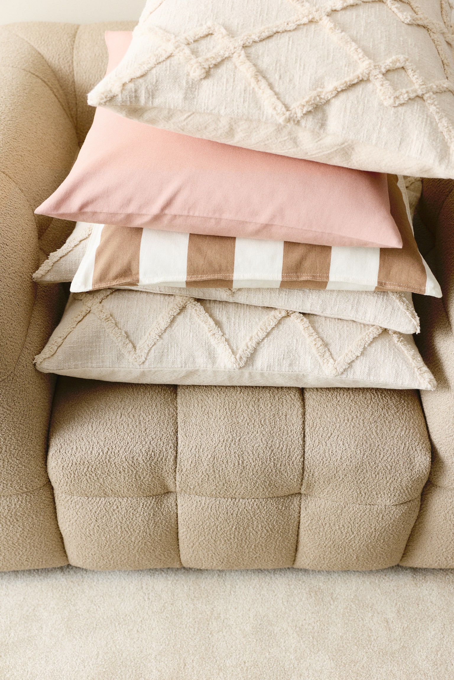 Tufted cotton cushion cover - בז' בהיר - 4